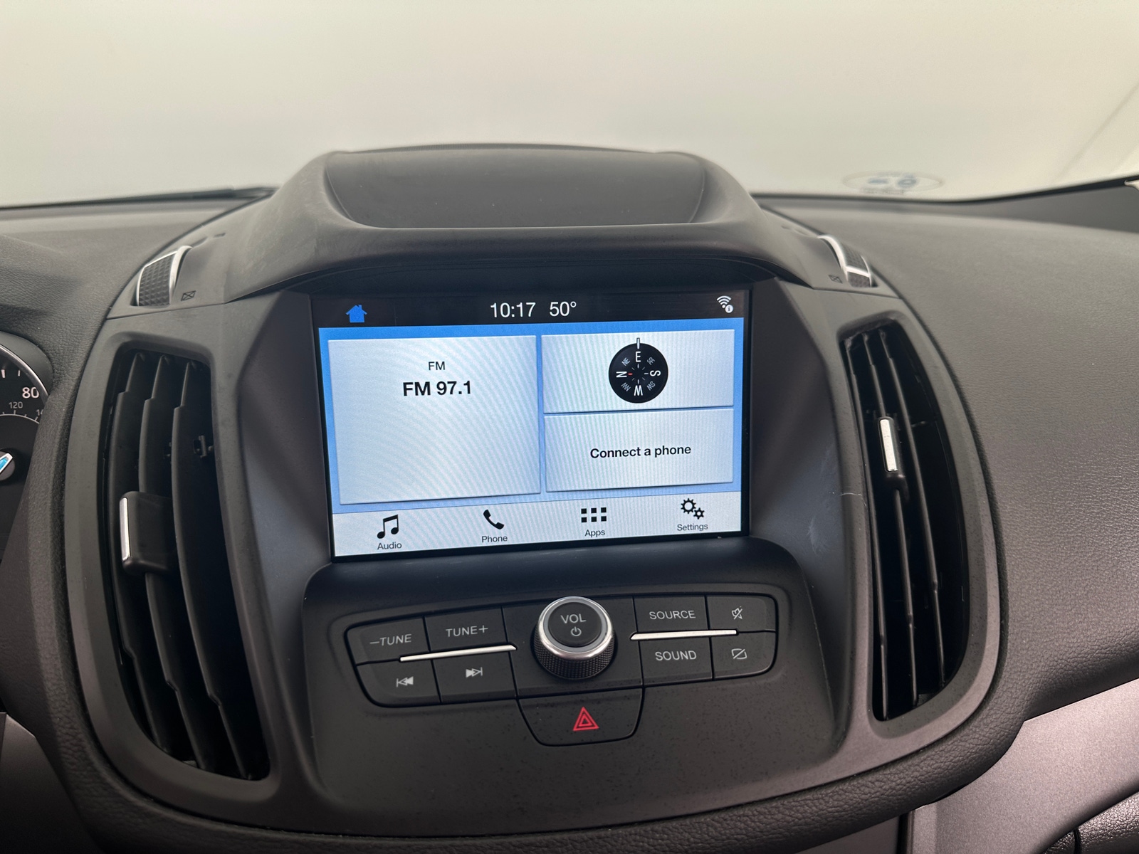 Thumbnail: 2019 Ford Escape - 4