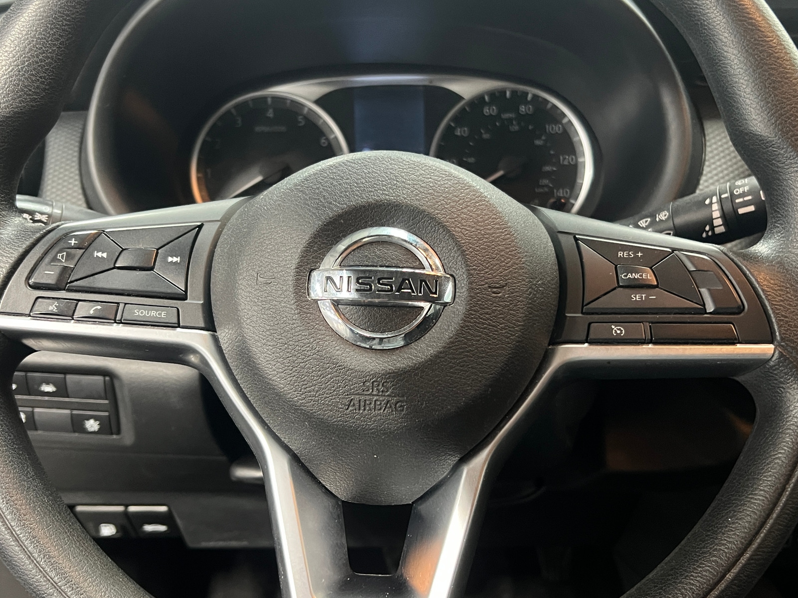 Thumbnail: 2021 Nissan Kicks - 5