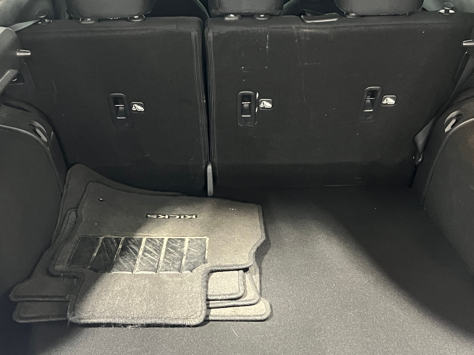 Thumbnail: 2021 Nissan Kicks - 7