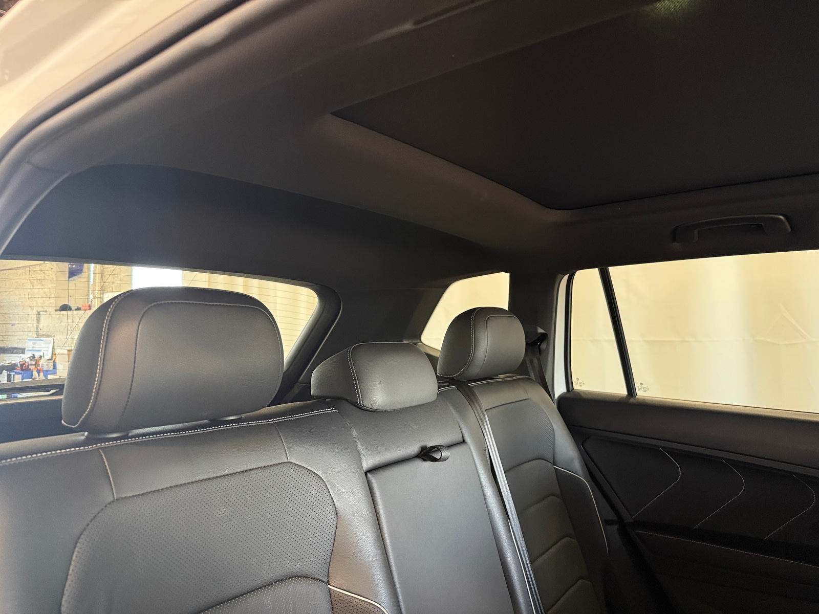 Thumbnail: 2022 Volkswagen Tiguan - 5