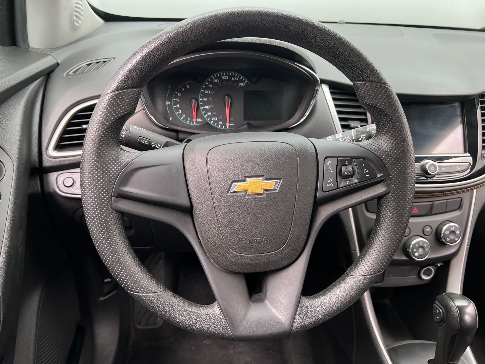 Thumbnail: 2018 Chevrolet Trax - 5