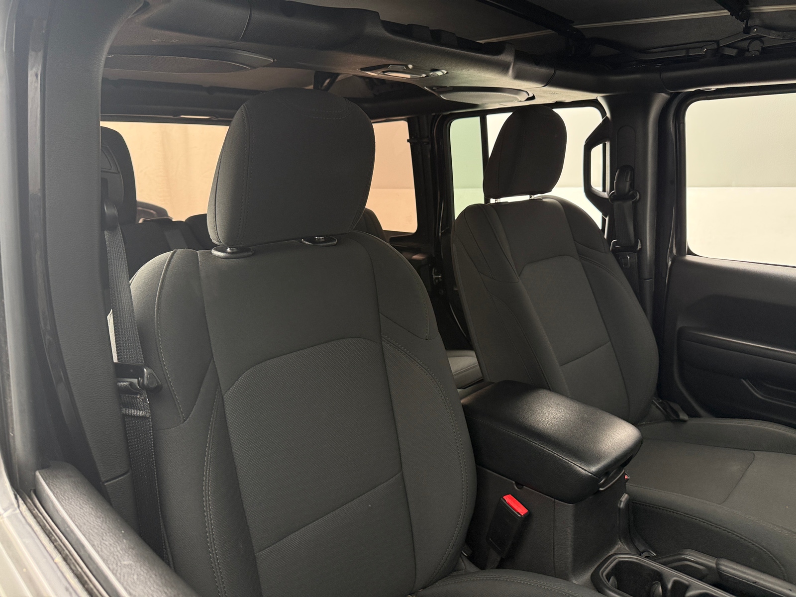 Thumbnail: 2022 Jeep Wrangler - 2