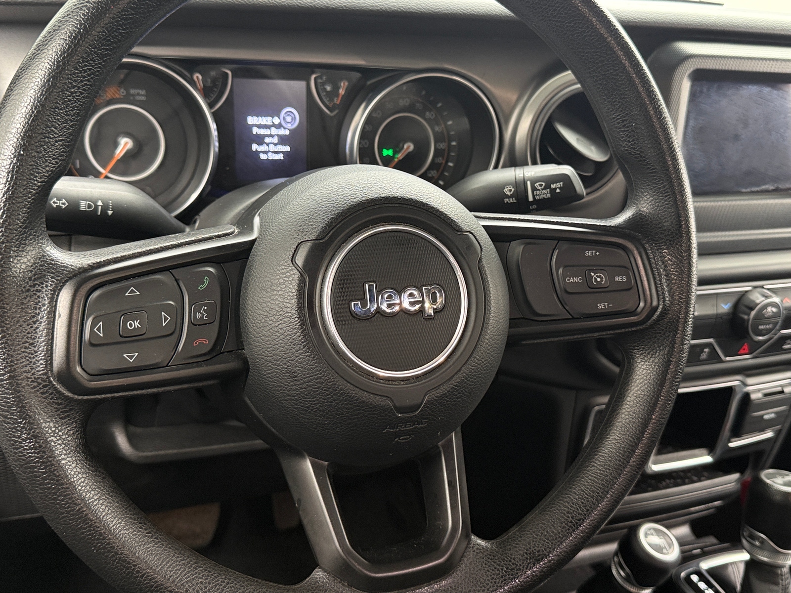 Thumbnail: 2022 Jeep Wrangler - 5