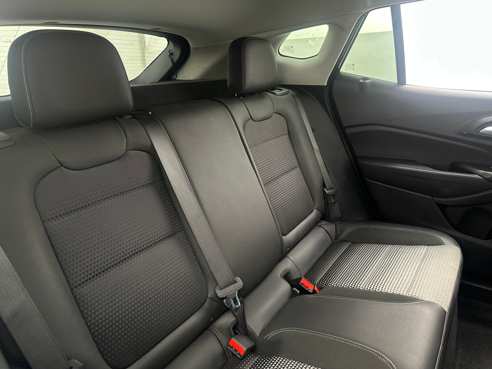 Thumbnail: 2025 Chevrolet Trax - 6