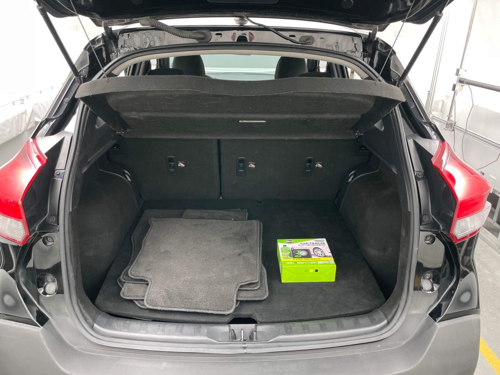 Thumbnail: 2019 Nissan Kicks - 7