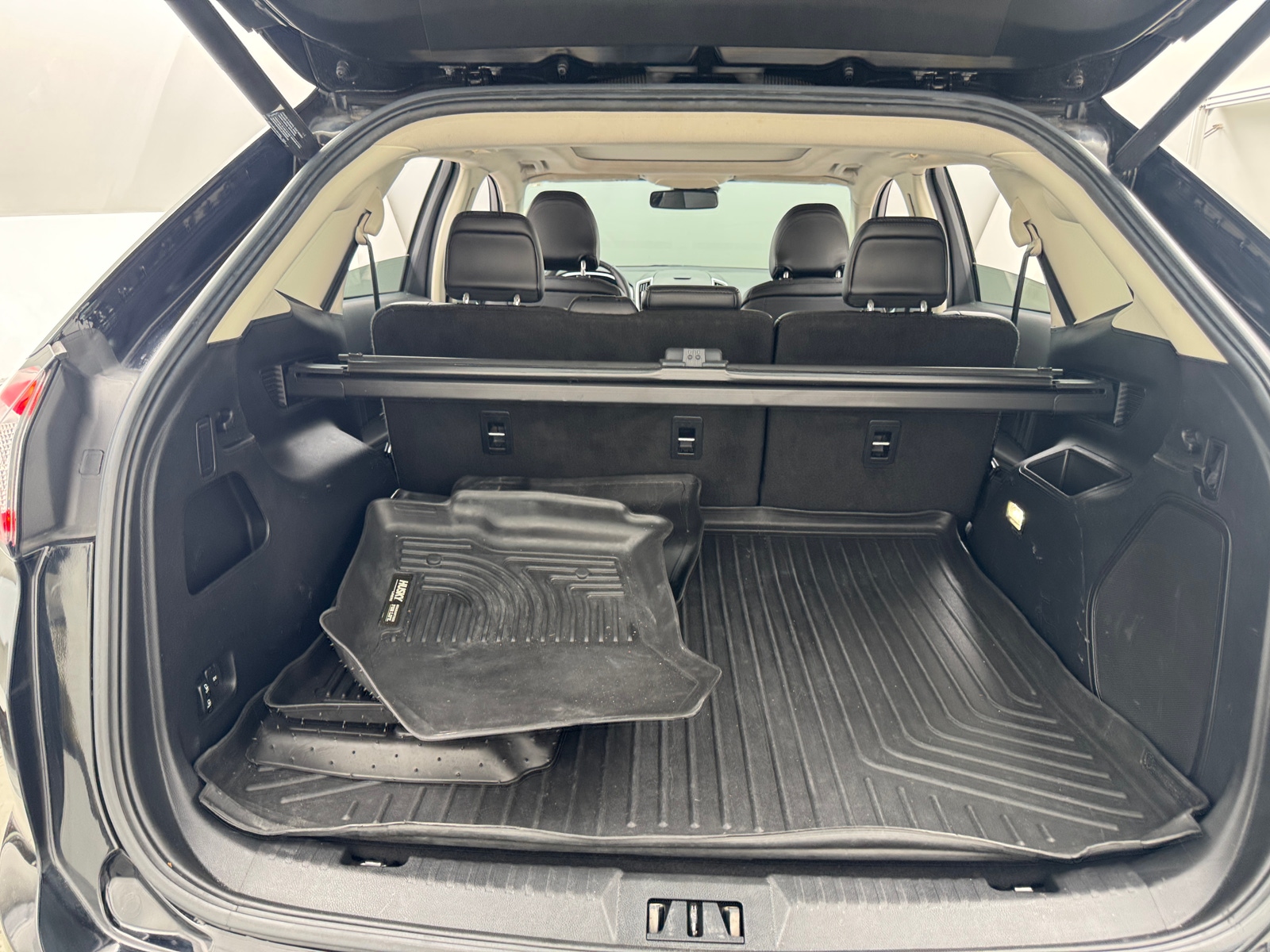 Thumbnail: 2016 Ford Edge - 6