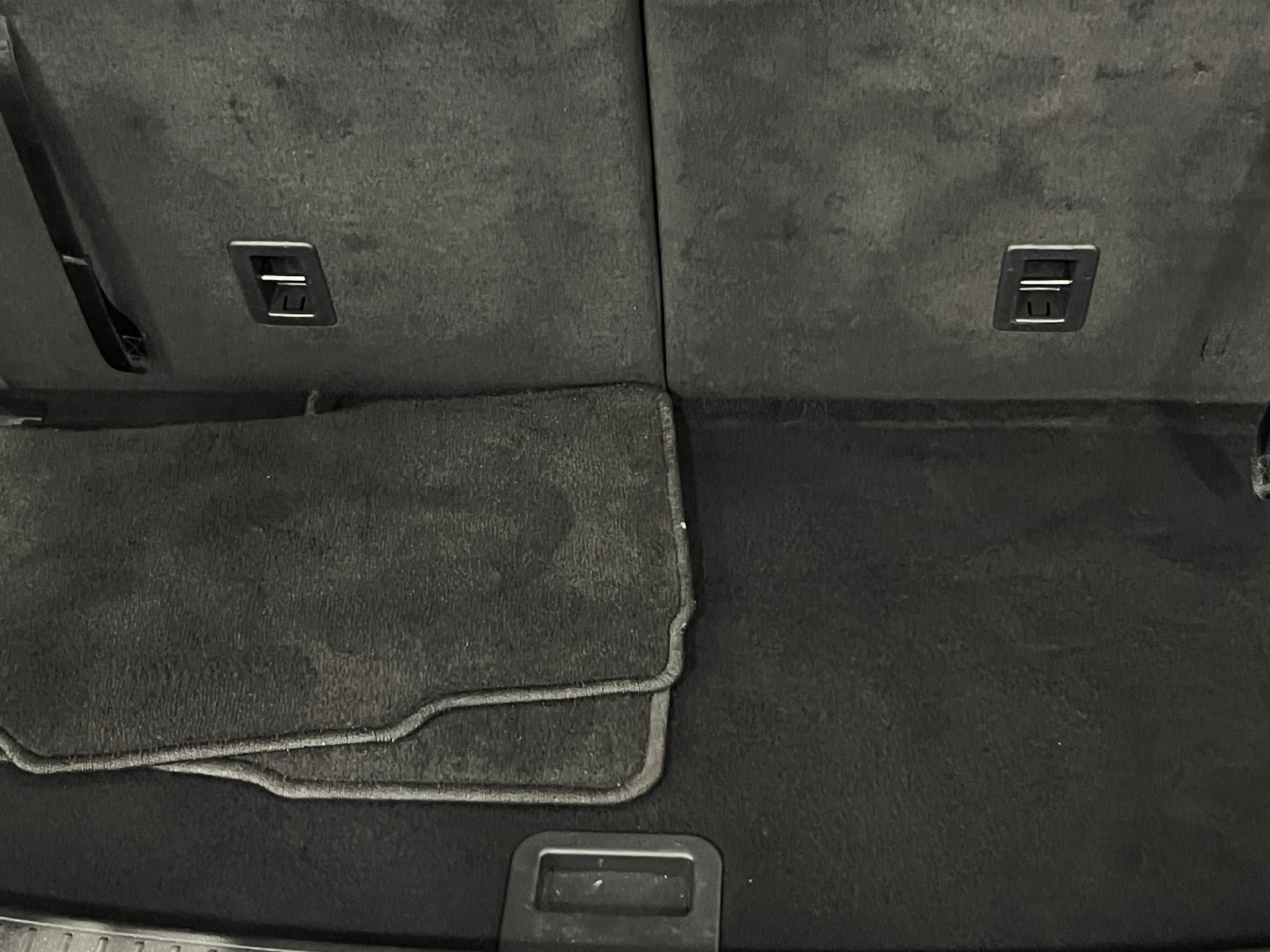 Thumbnail: 2025 Ford Explorer - 7