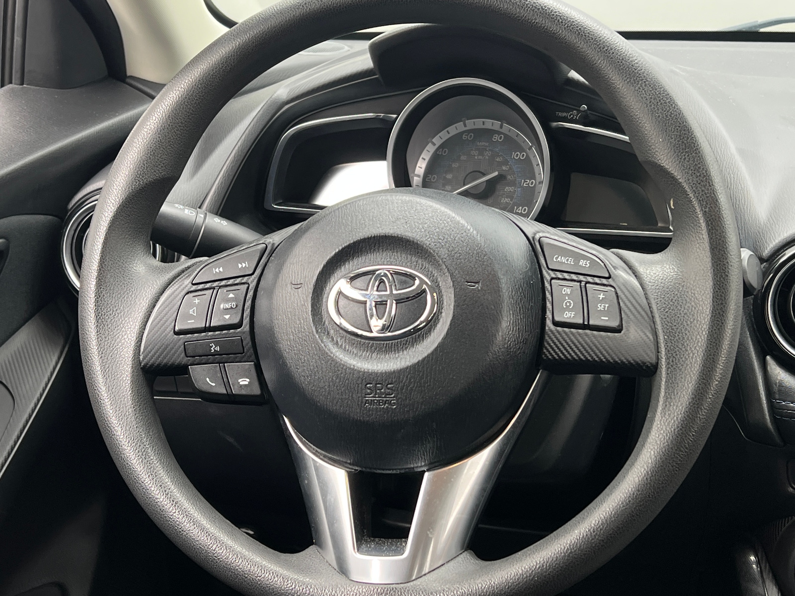 Thumbnail: 2018 Toyota Yaris iA - 5