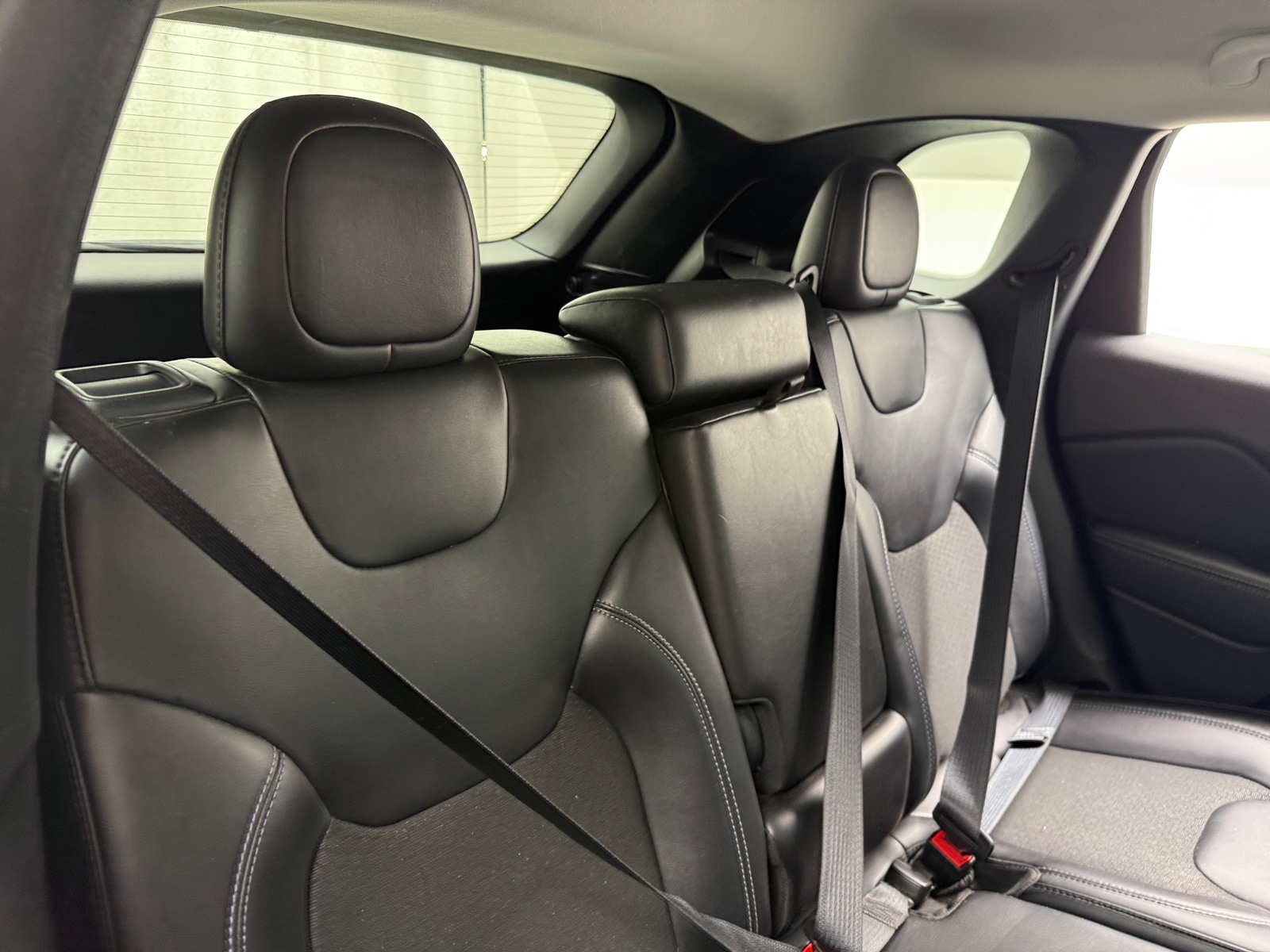 Thumbnail: 2021 Jeep Cherokee - 6