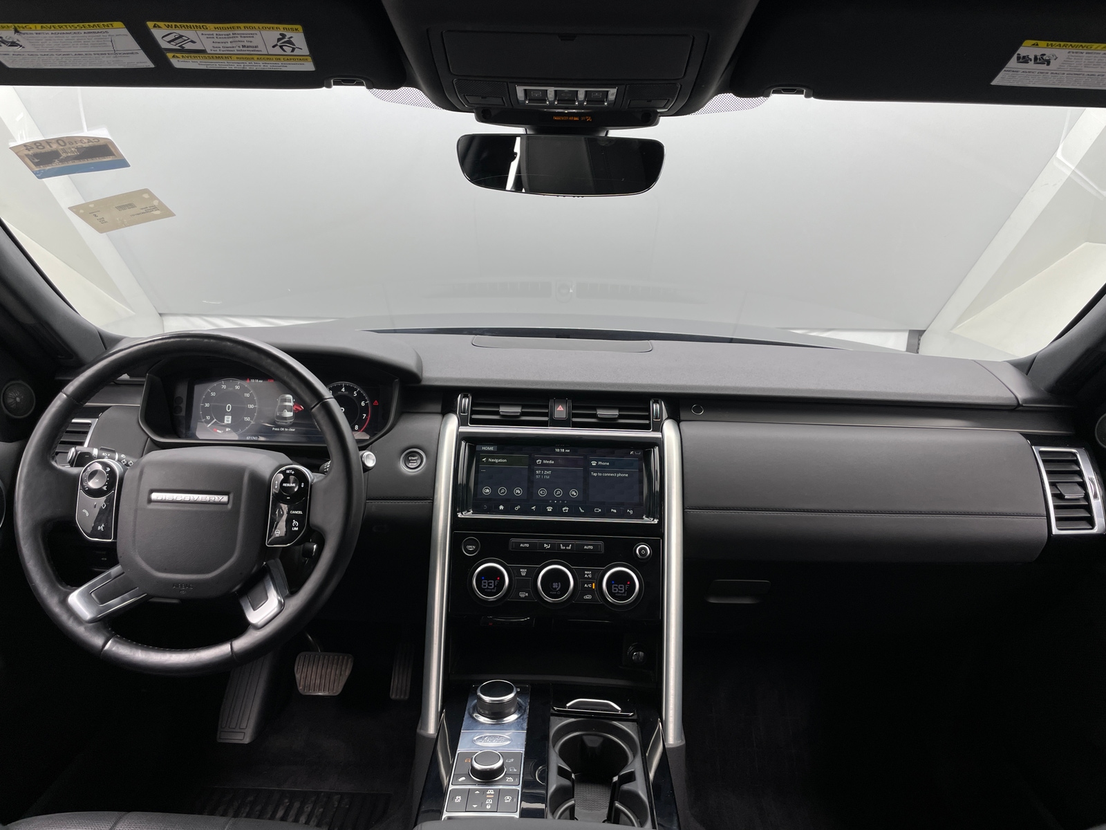 Thumbnail: 2019 Land Rover Discovery - 2