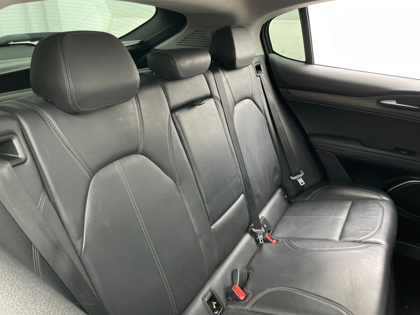 Thumbnail: 2018 Alfa Romeo Stelvio - 5