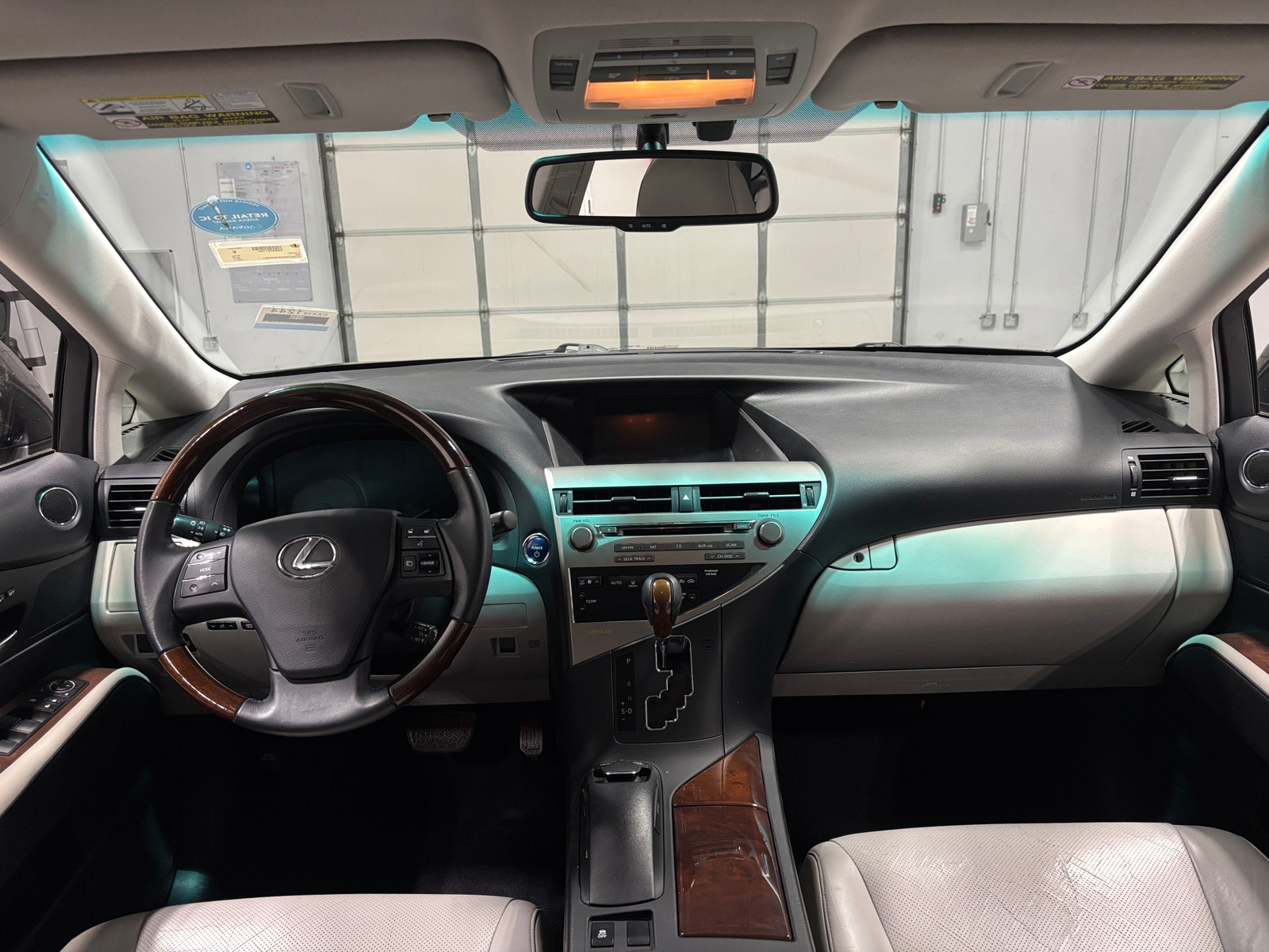 Thumbnail: 2011 Lexus RX - 3