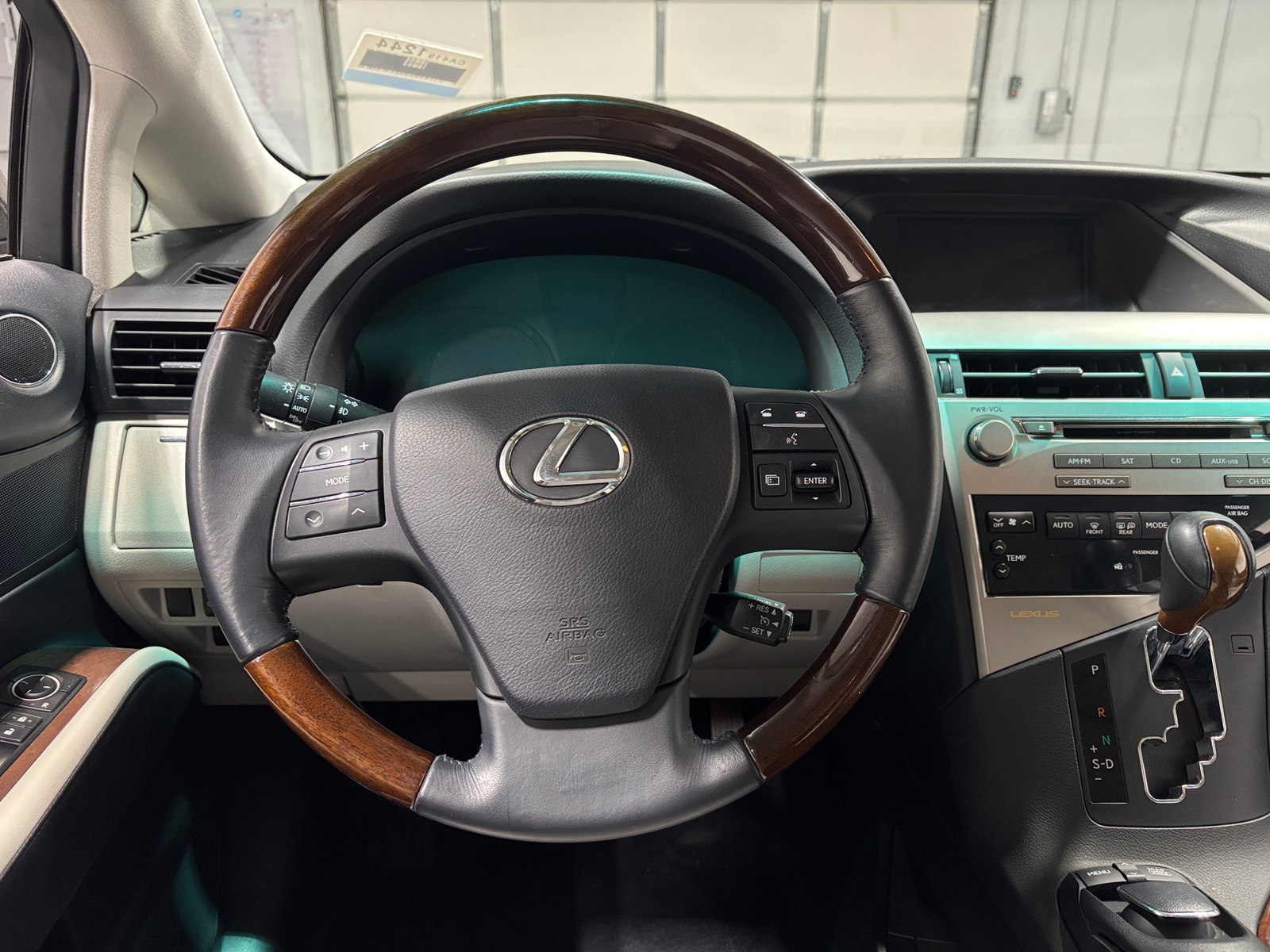 Thumbnail: 2011 Lexus RX - 5