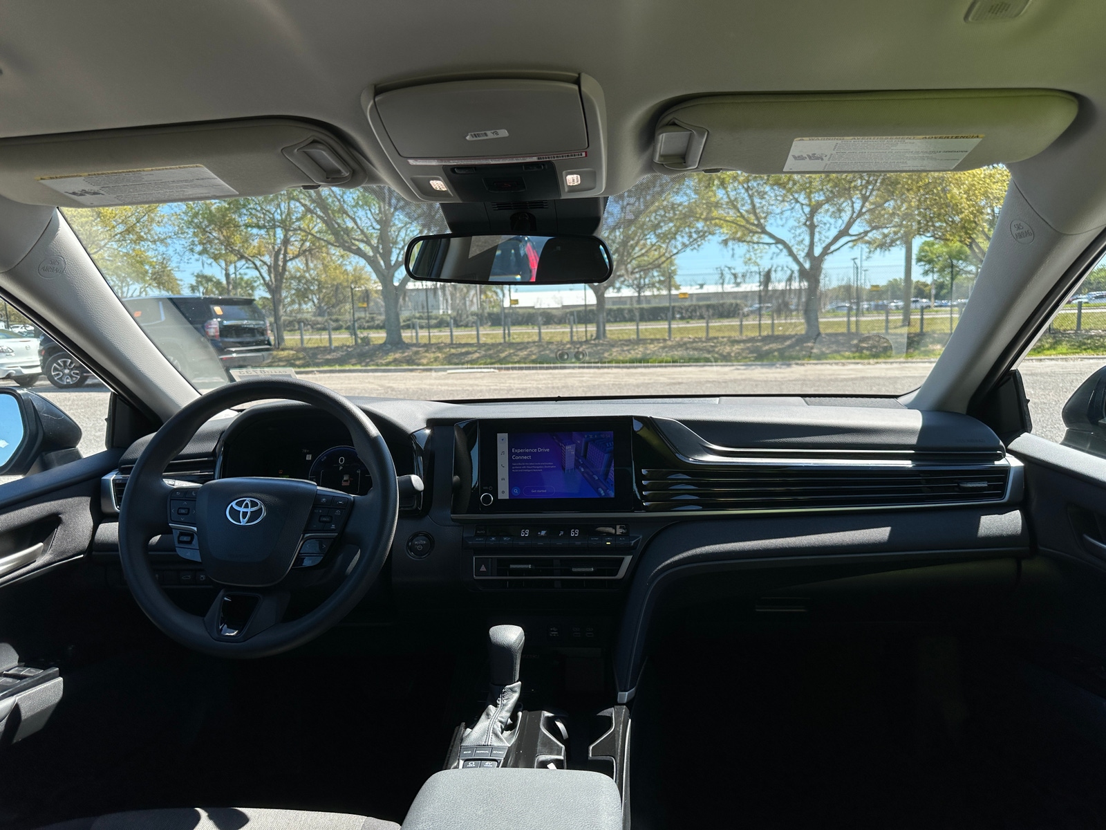 Thumbnail: 2025 Toyota Camry - 3