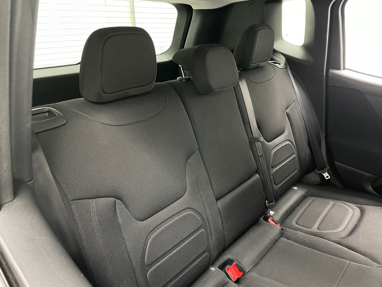 Thumbnail: 2019 Jeep Renegade - 6