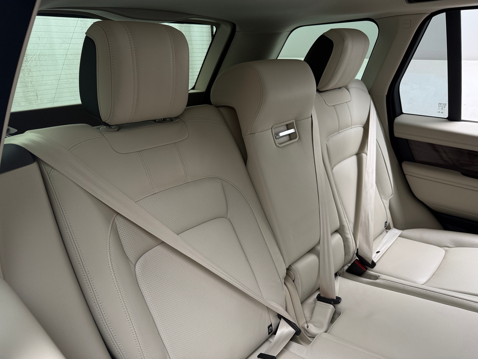 Thumbnail: 2022 Land Rover Range Rover - 5