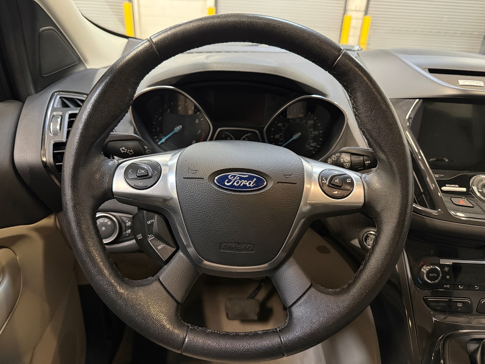 Thumbnail: 2016 Ford Escape - 4