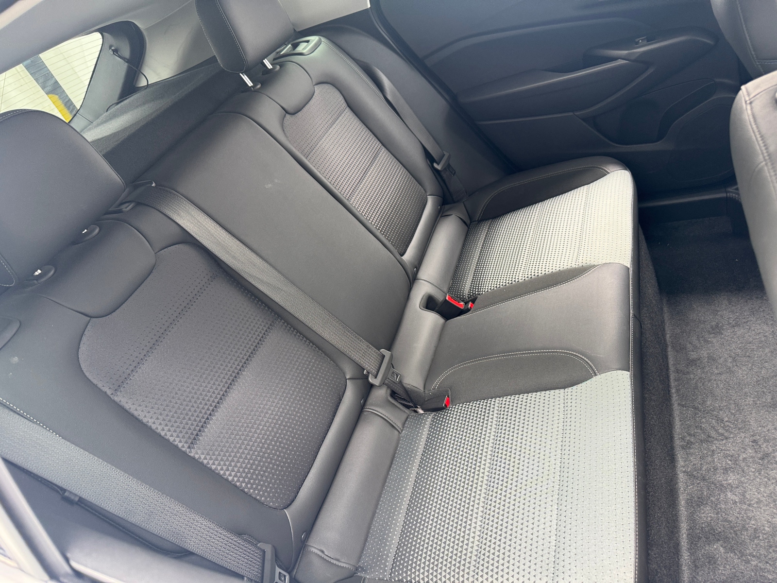 Thumbnail: 2025 Chevrolet Trax - 6