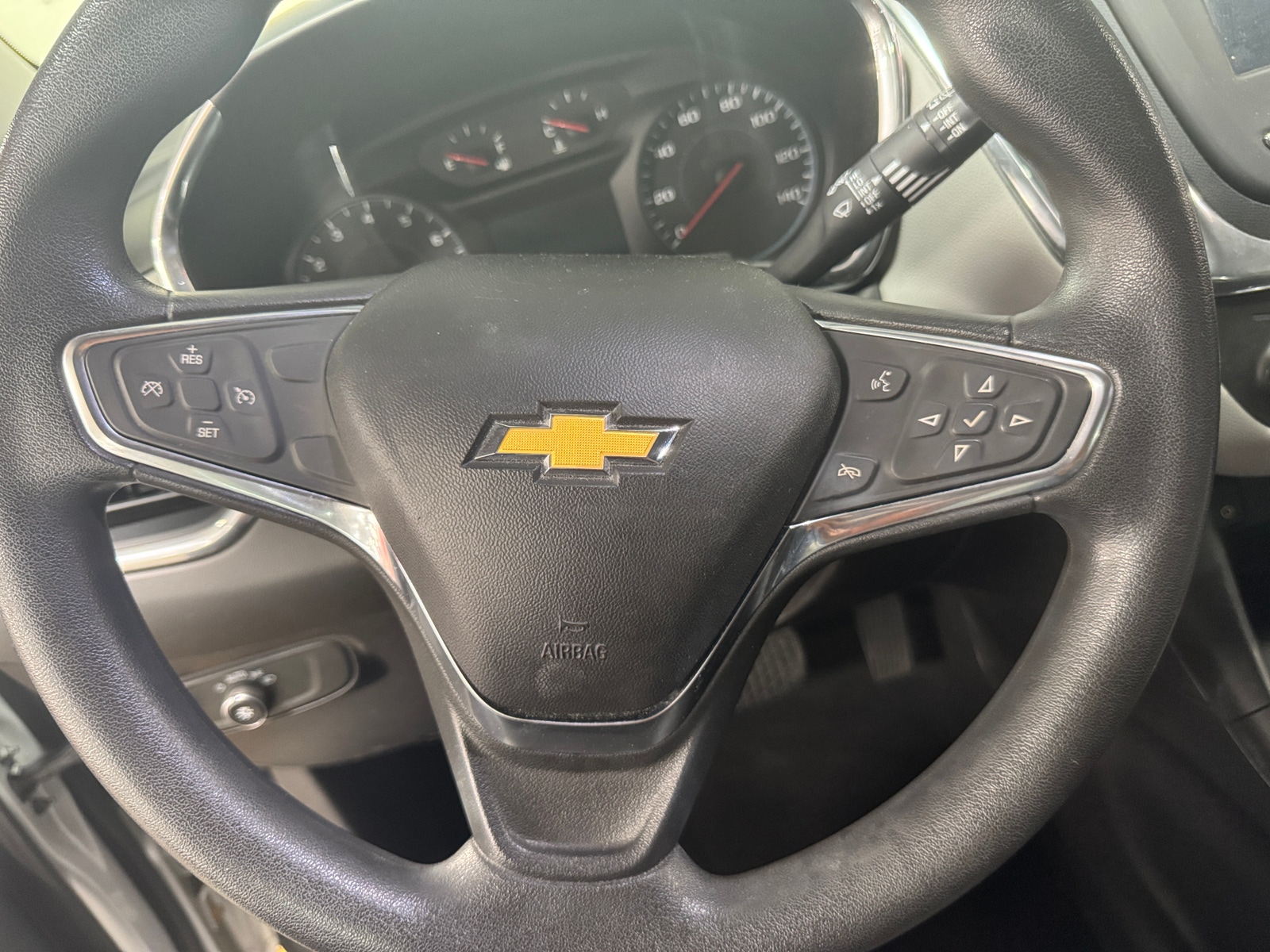 Thumbnail: 2018 Chevrolet Equinox - 5