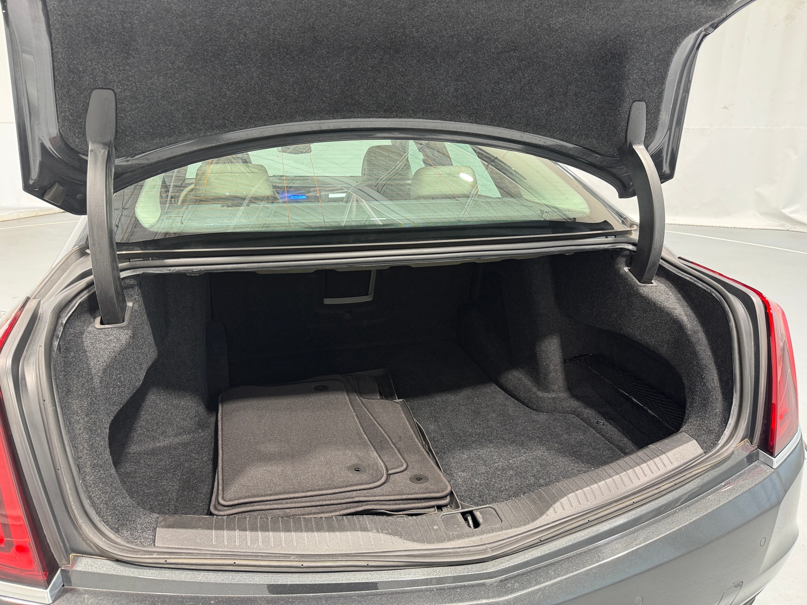 Thumbnail: 2017 Cadillac CT6 - 6