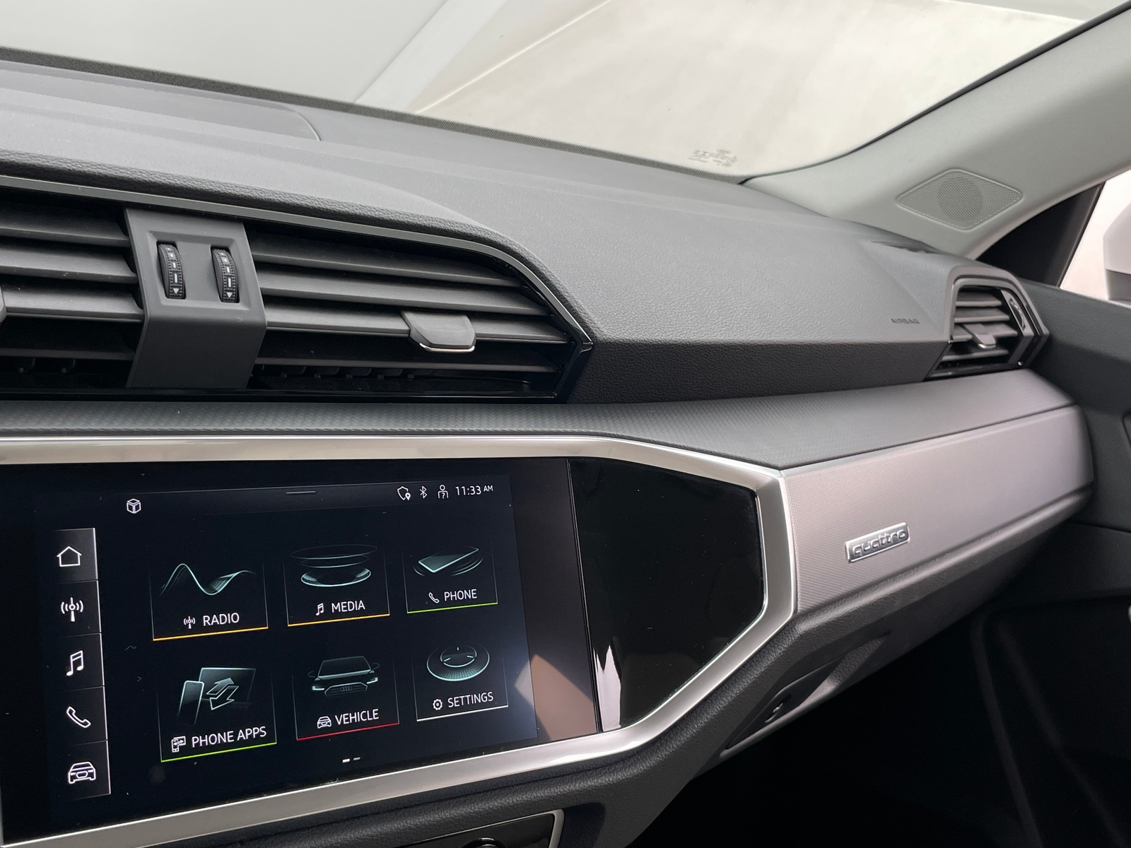 Thumbnail: 2022 Audi Q3 - 3