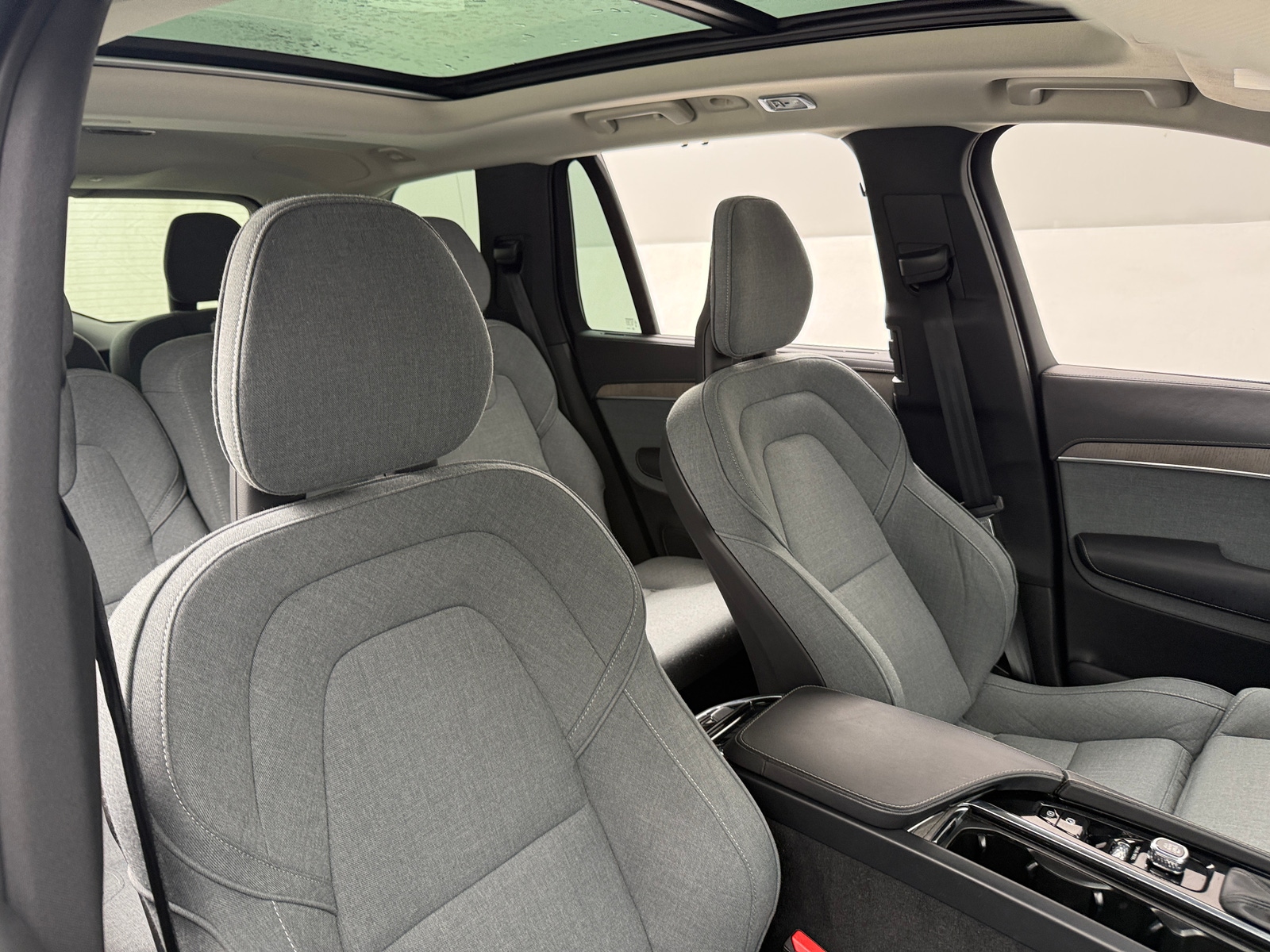 Thumbnail: 2020 Volvo XC90 - 2