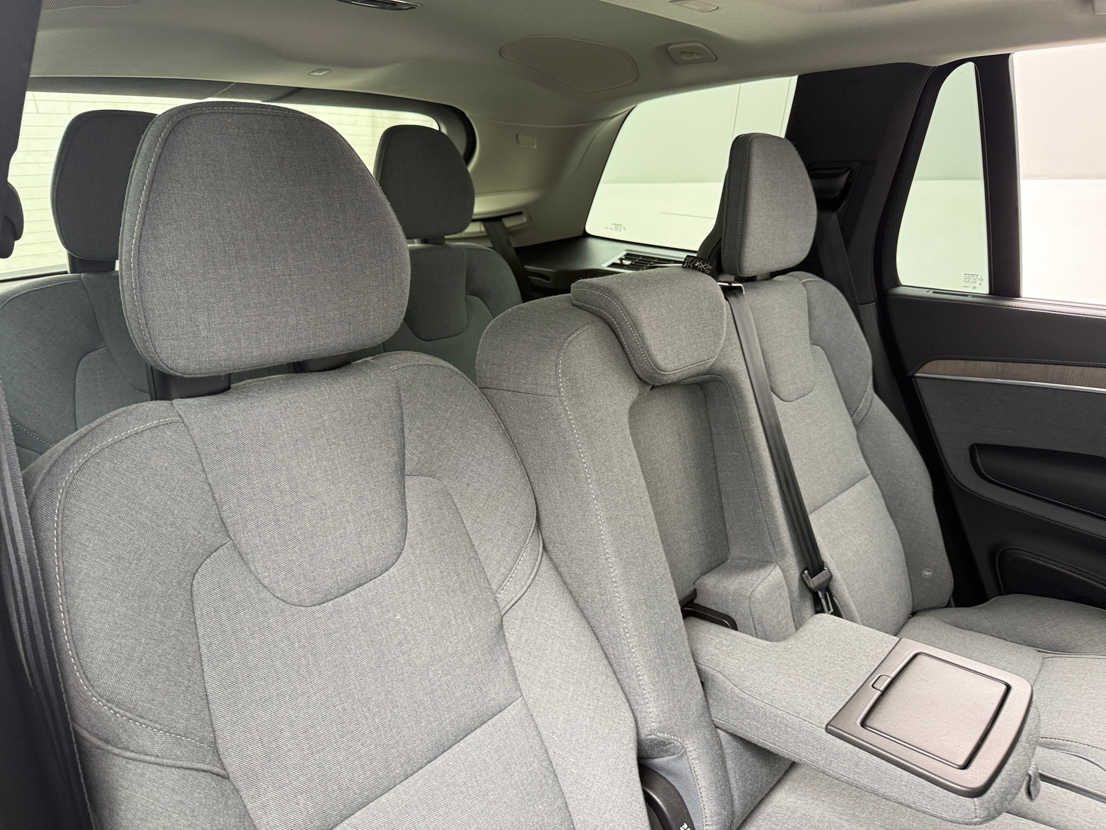 Thumbnail: 2020 Volvo XC90 - 6