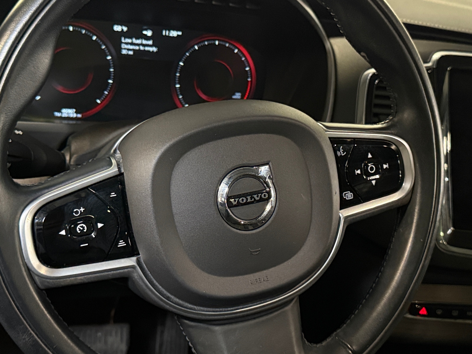 Thumbnail: 2020 Volvo XC90 - 5