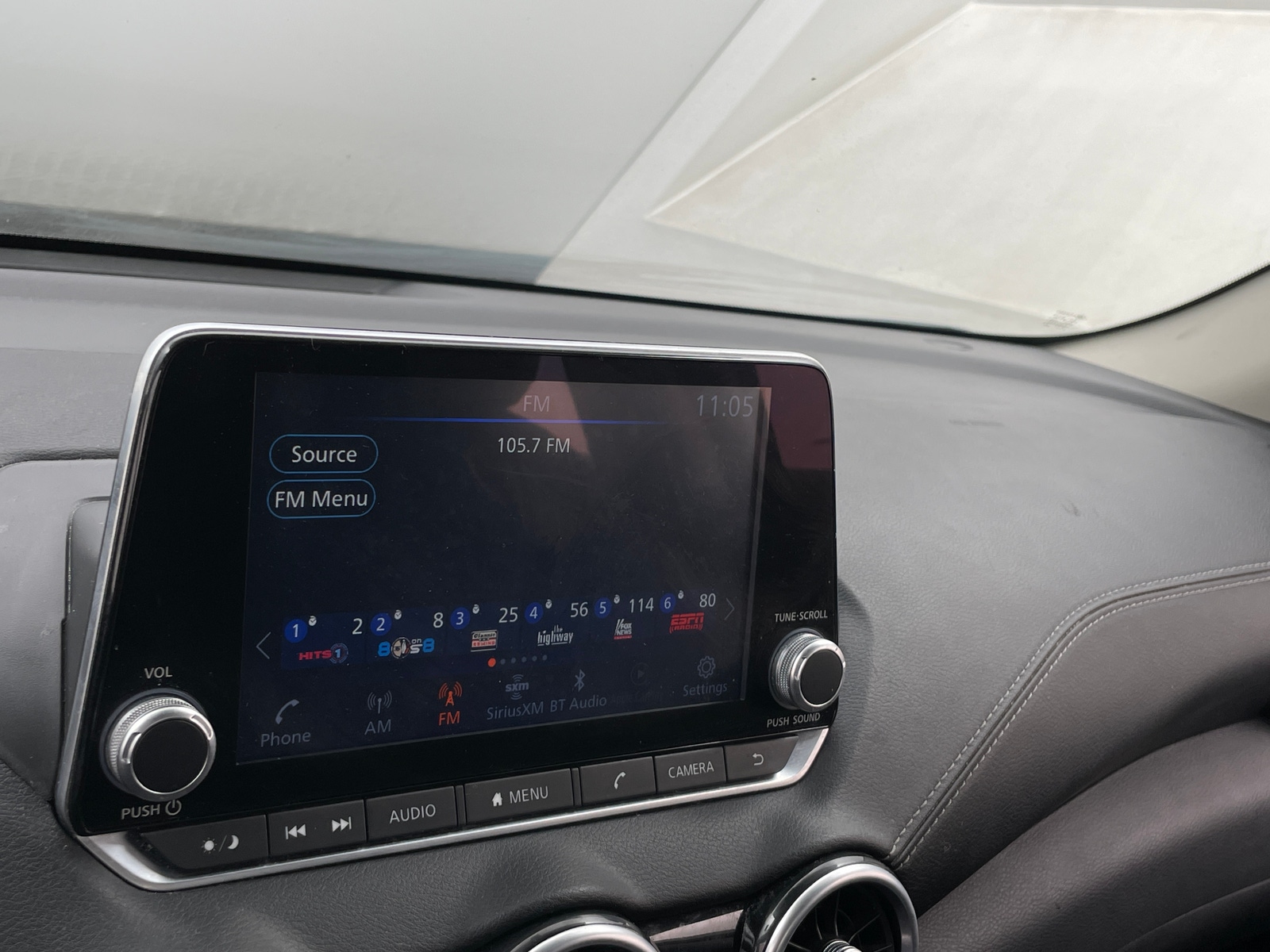 Thumbnail: 2022 Nissan Sentra - 4