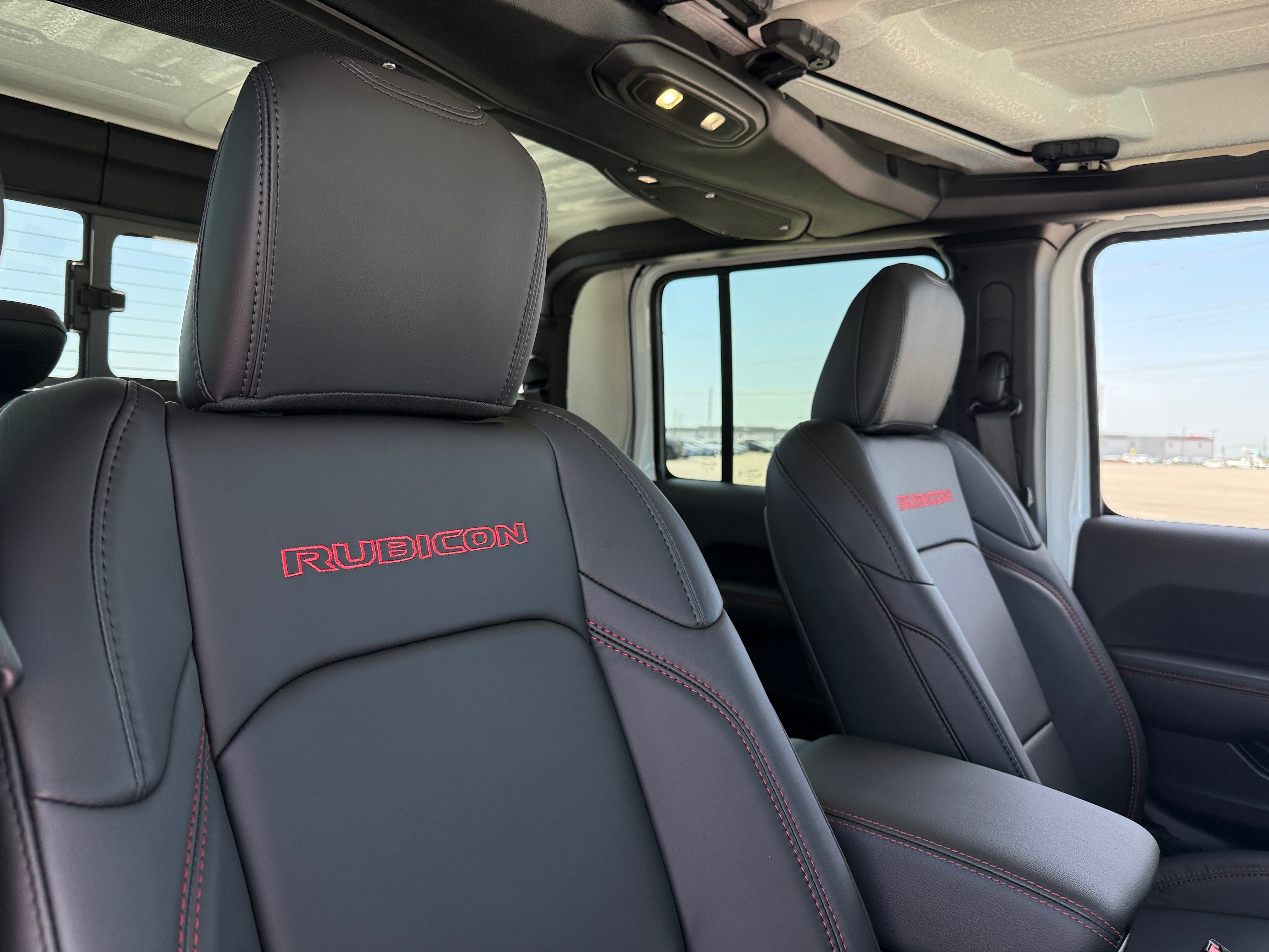 2026 Jeep Gladiator Rubicon - Photo 2