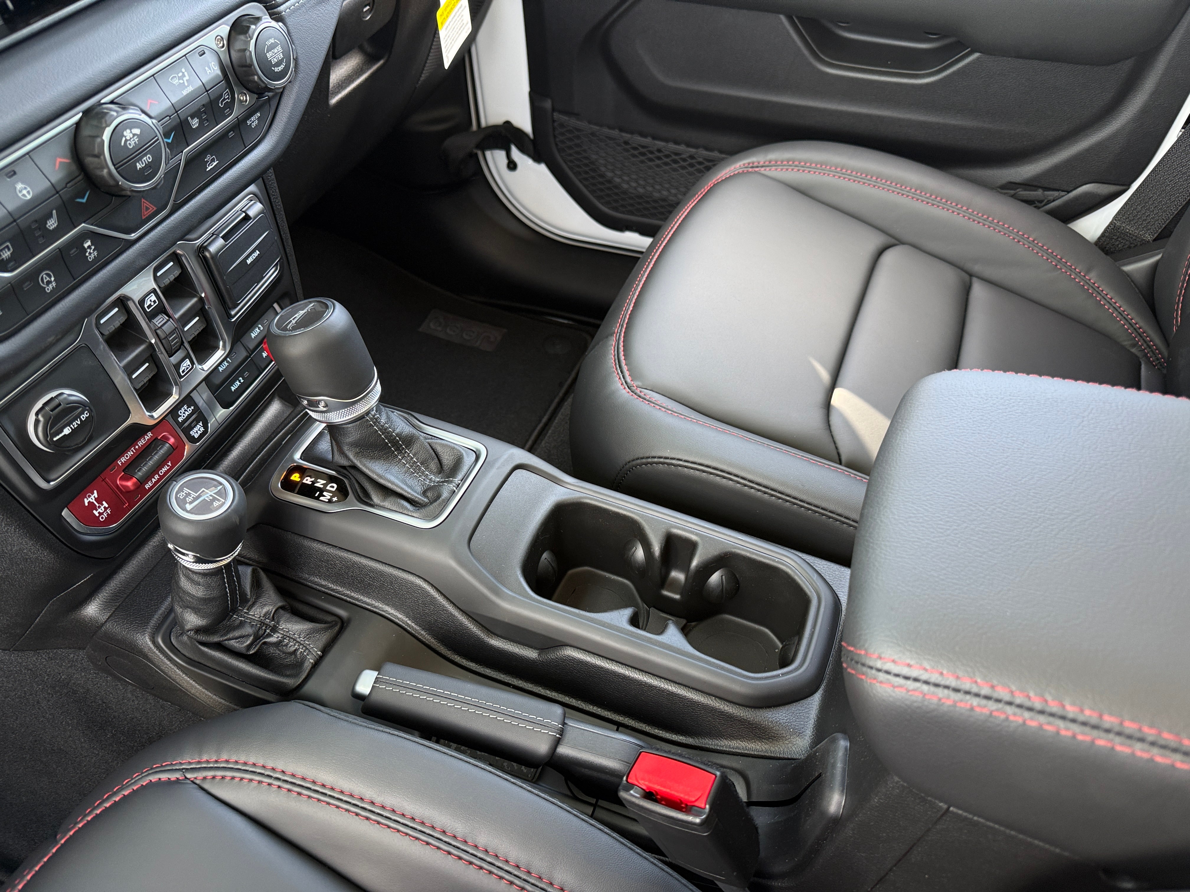 2026 Jeep Gladiator Rubicon - Photo 7