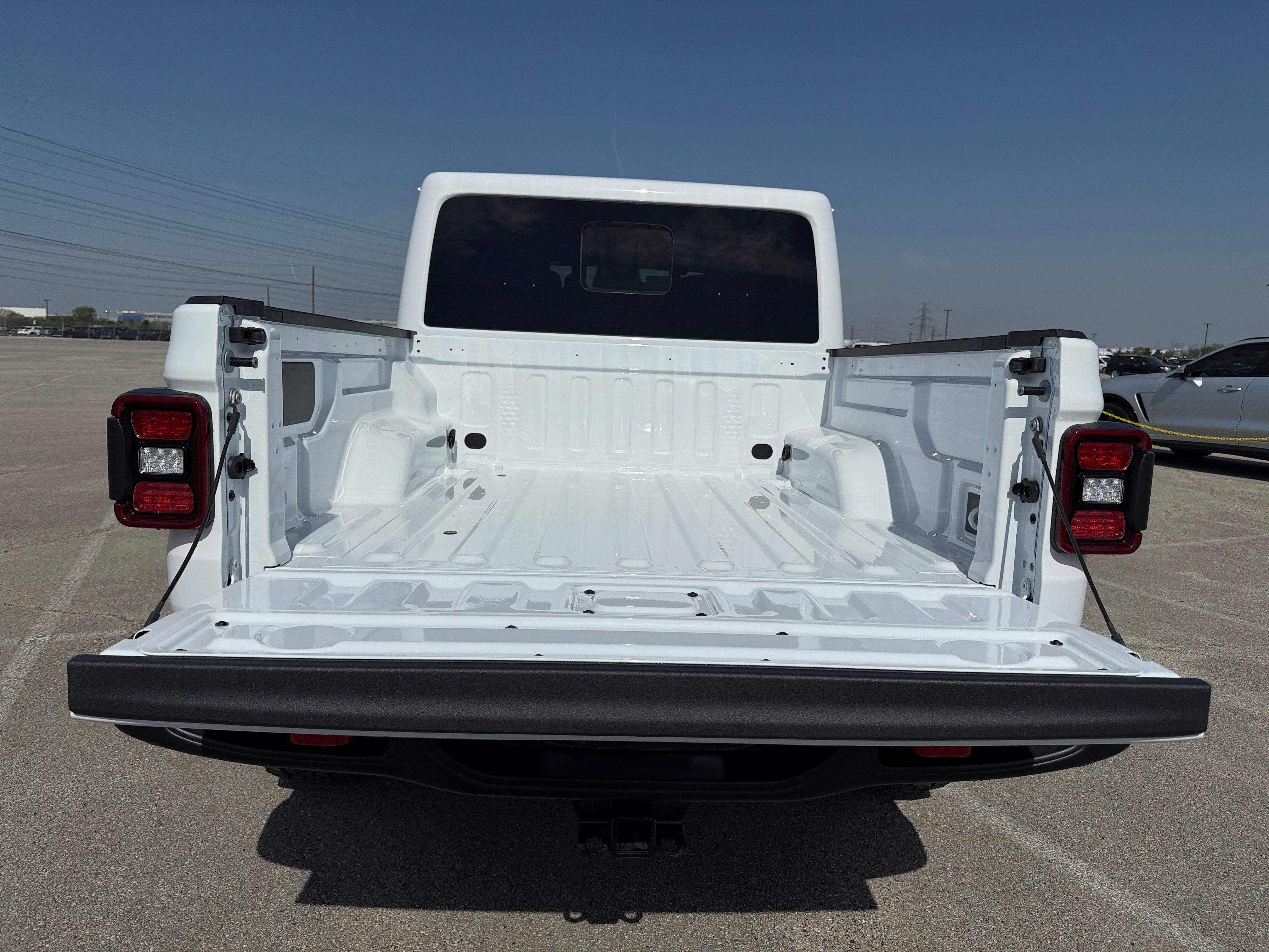 2026 Jeep Gladiator Rubicon - Photo 10
