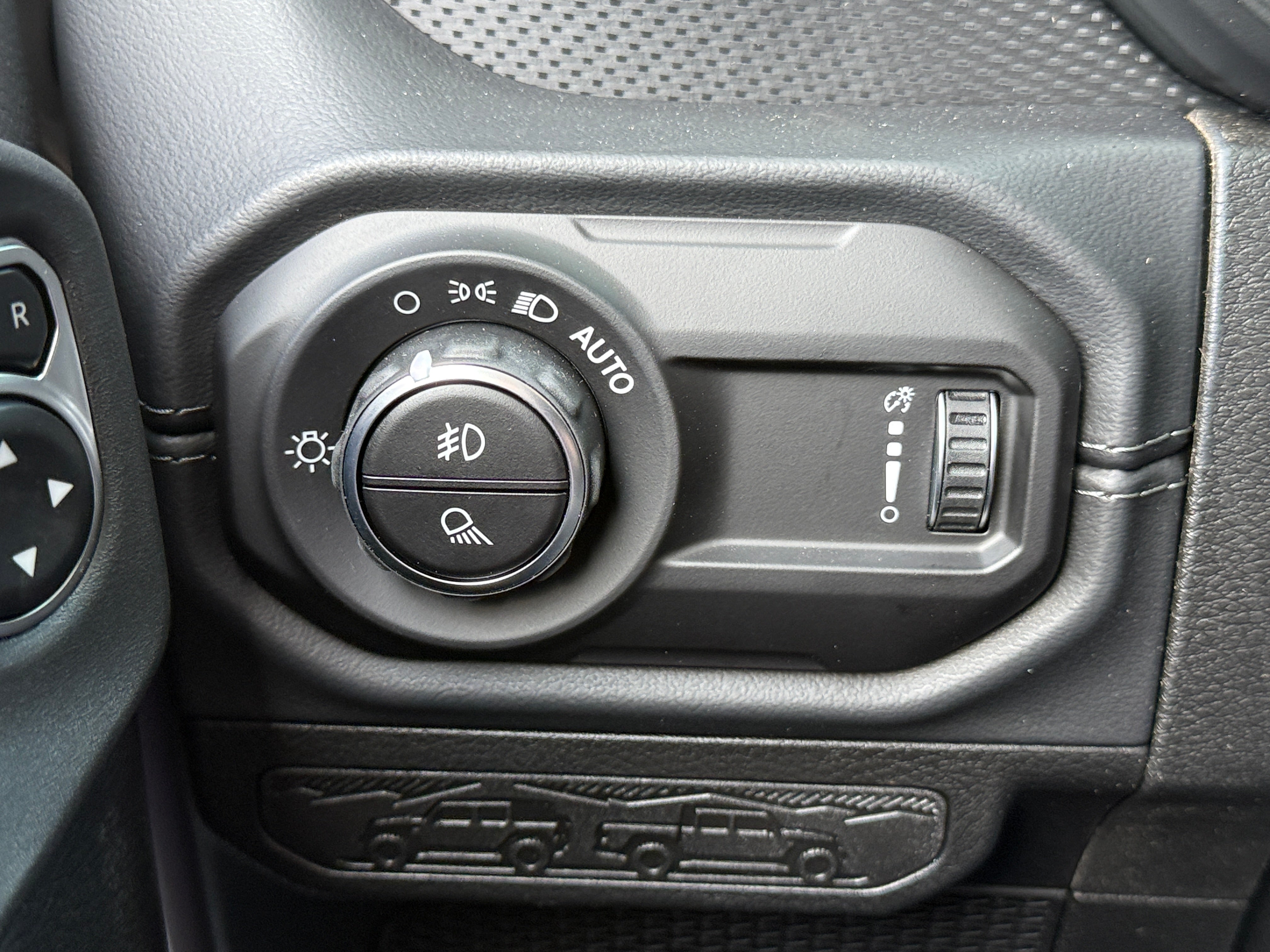 2026 Jeep Gladiator Rubicon - Photo 12