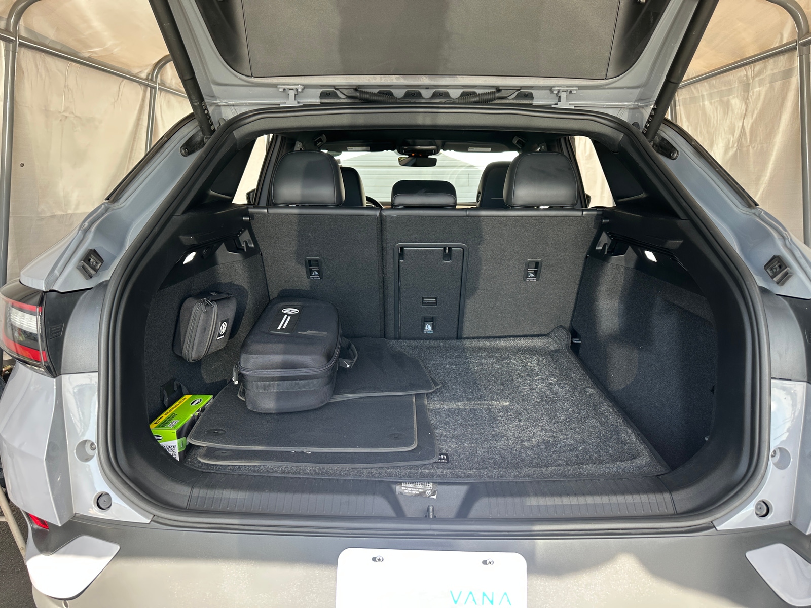 Thumbnail: 2021 Volkswagen ID.4 - 6