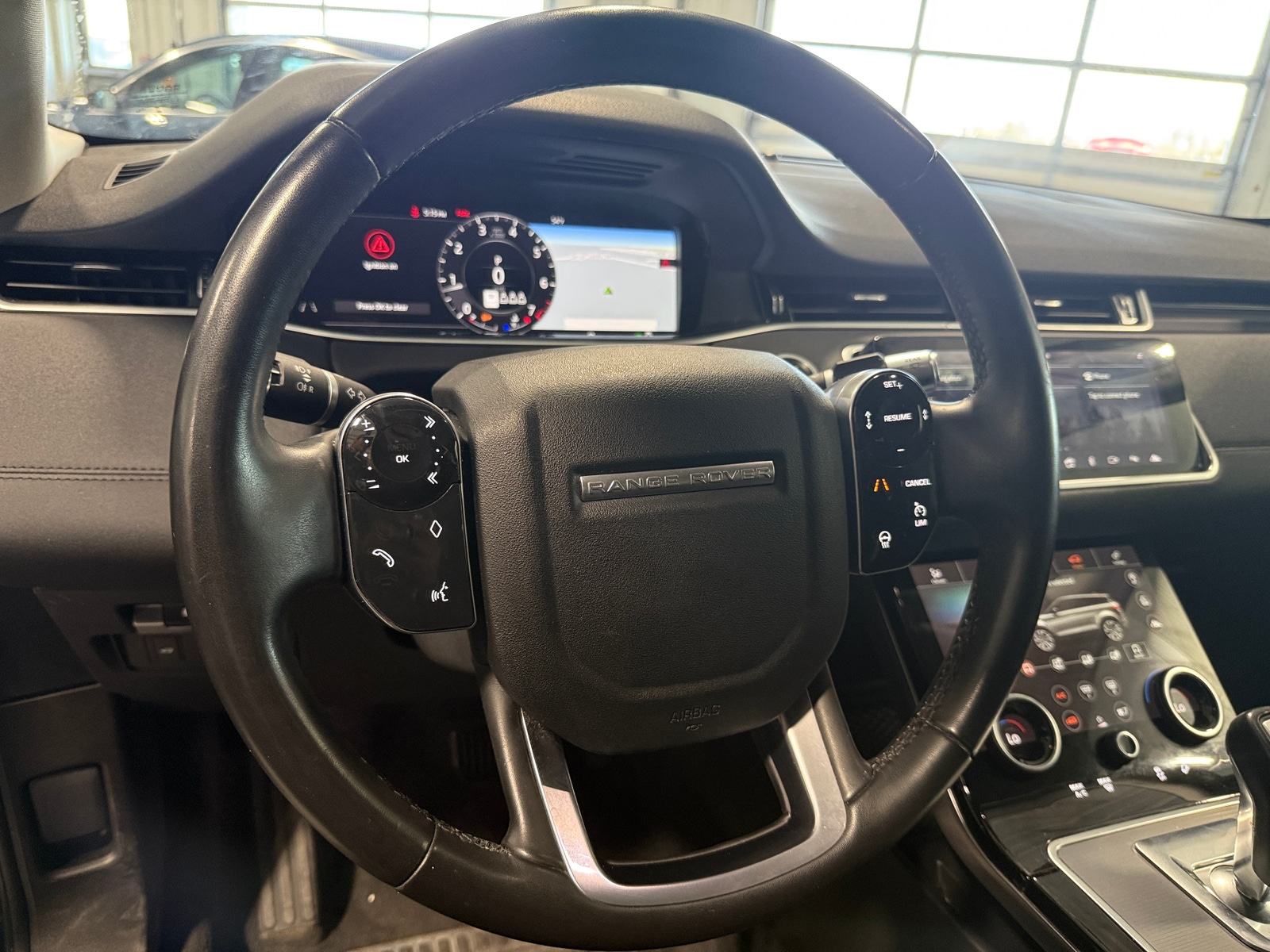 Thumbnail: 2020 Land Rover Range Rover Evoque - 4