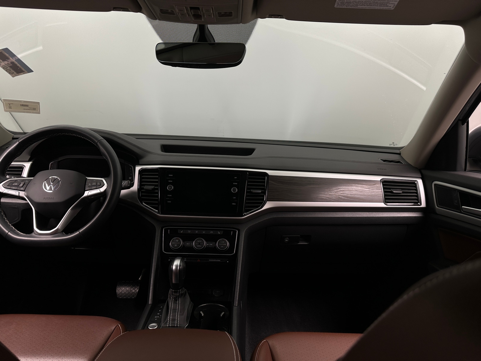 Thumbnail: 2022 Volkswagen Atlas - 2