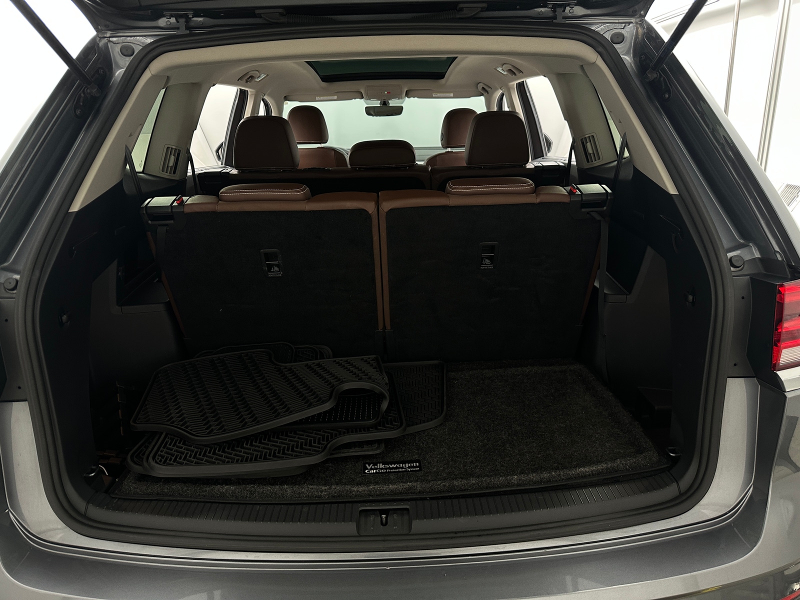 Thumbnail: 2022 Volkswagen Atlas - 6