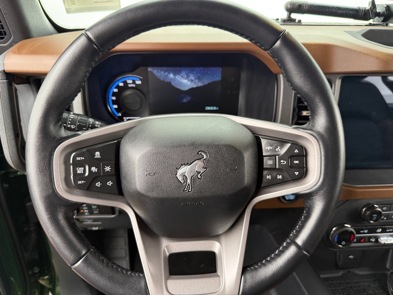 Thumbnail: 2024 Ford Bronco - 4