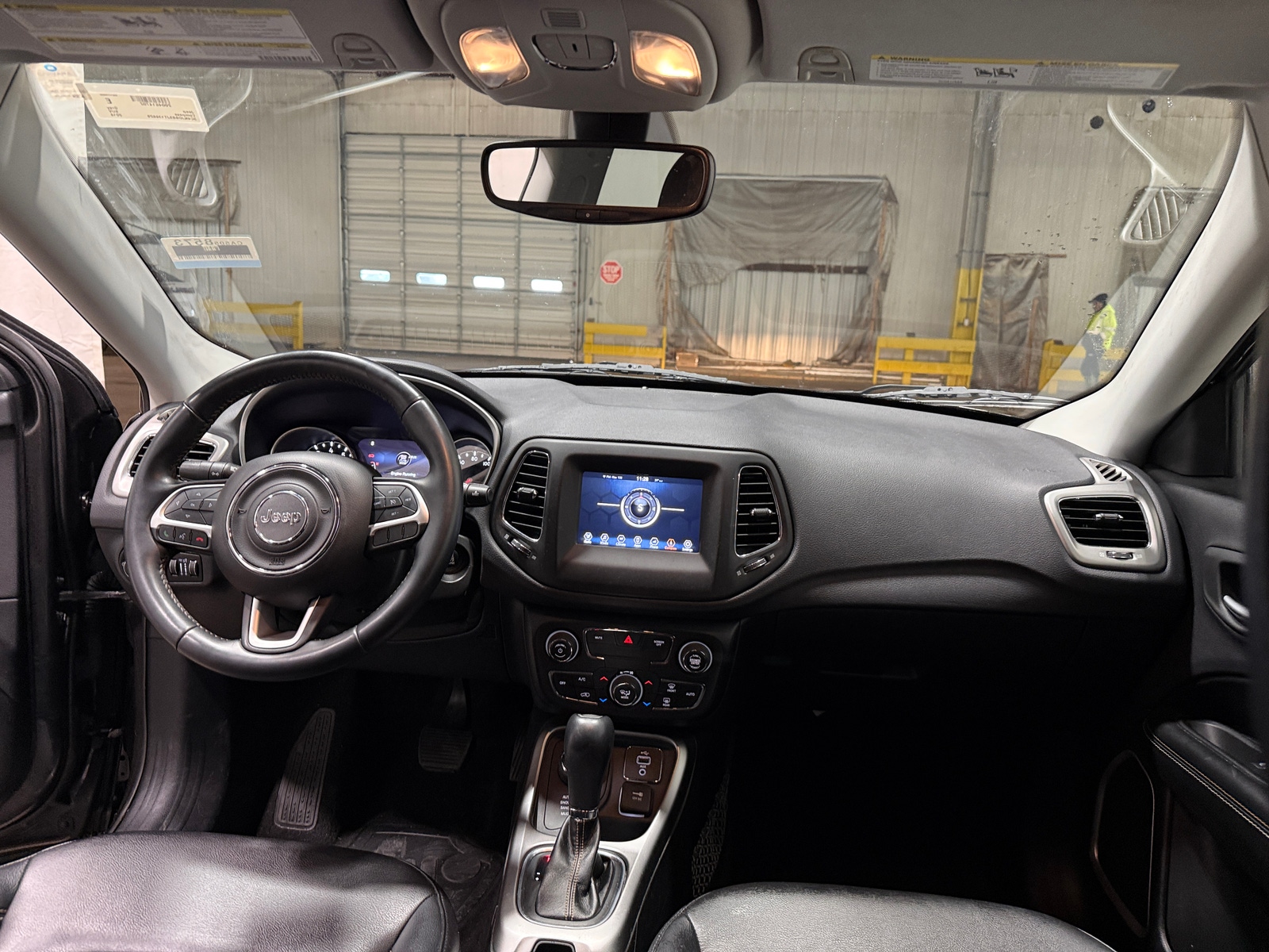 Thumbnail: 2018 Jeep Compass - 3