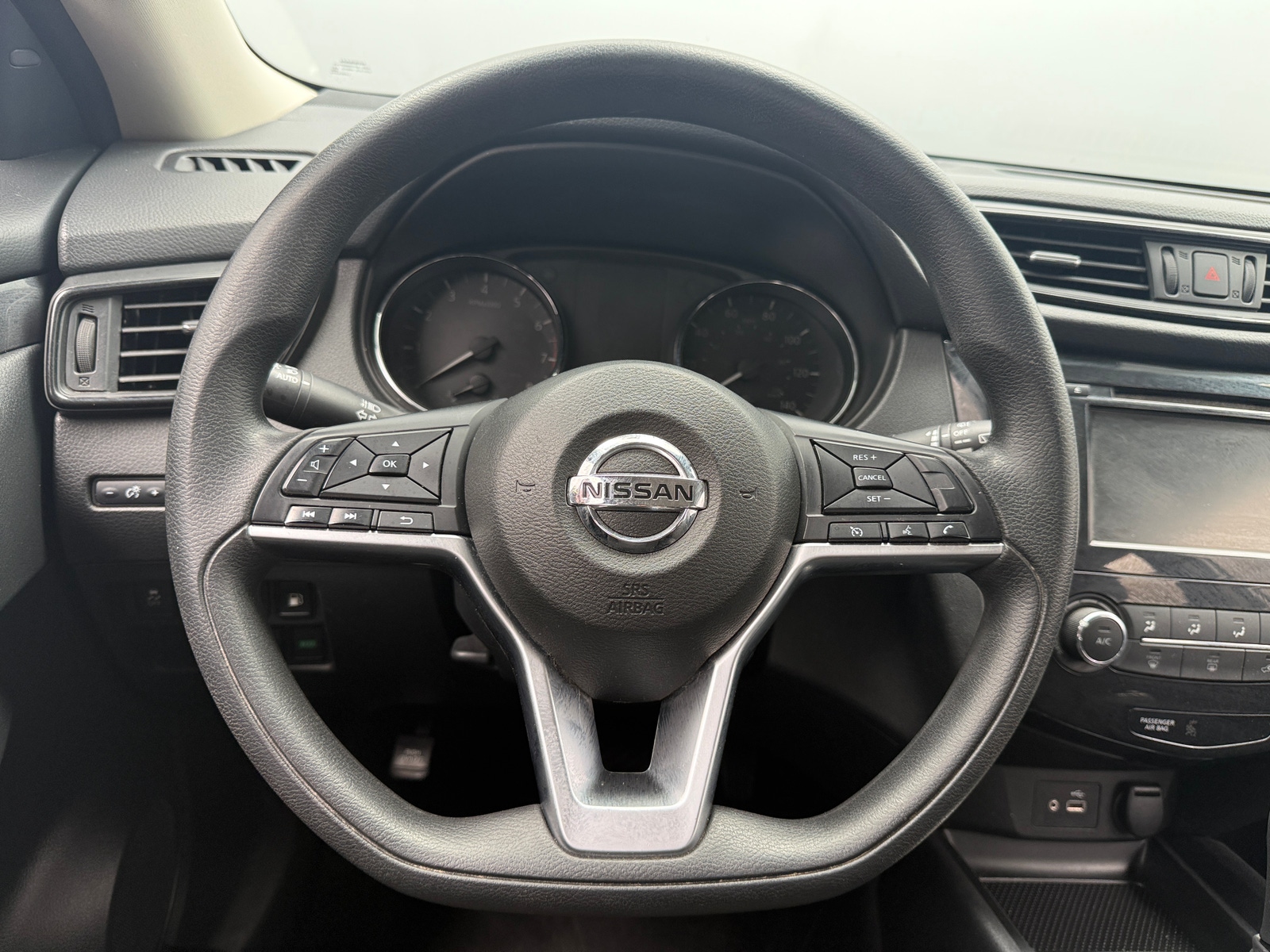 Thumbnail: 2019 Nissan Rogue - 5