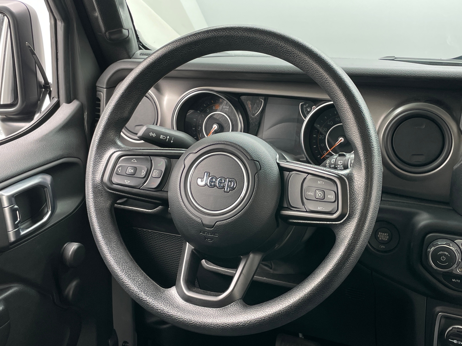 Thumbnail: 2023 Jeep Wrangler - 5