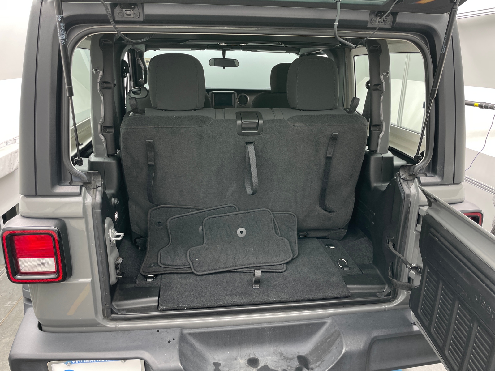 Thumbnail: 2023 Jeep Wrangler - 7