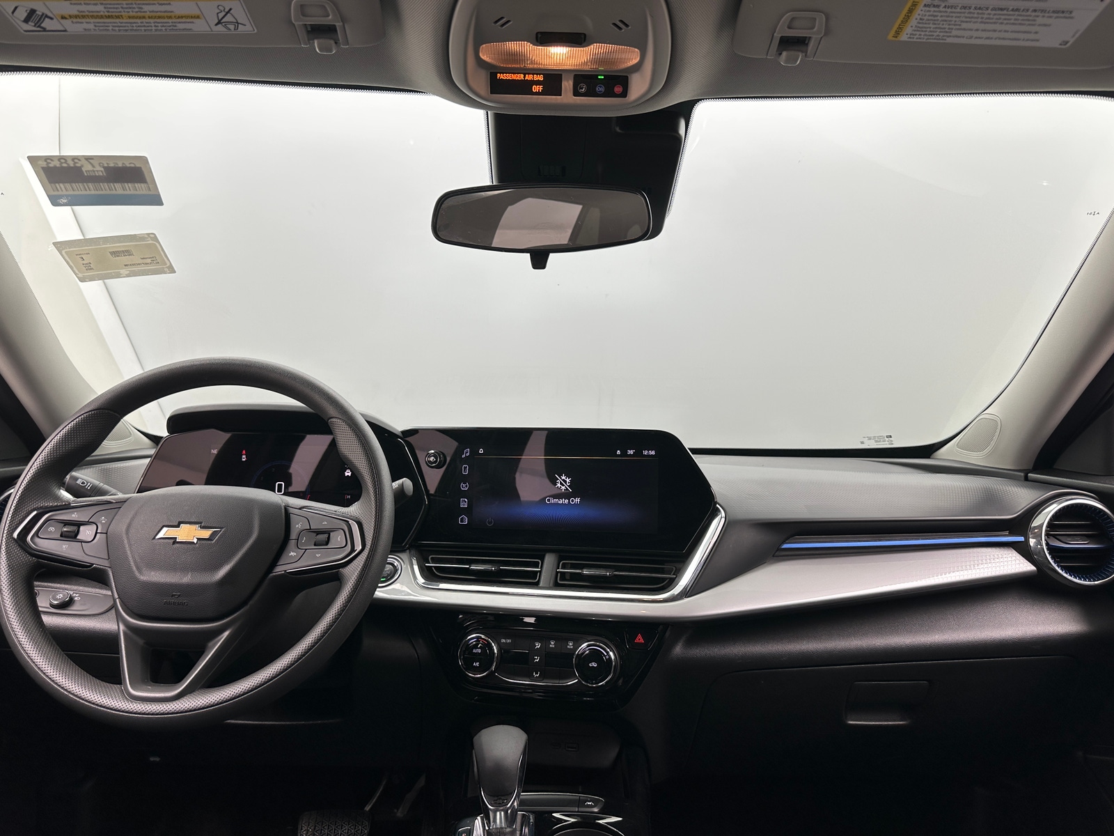 Thumbnail: 2025 Chevrolet Trax - 3