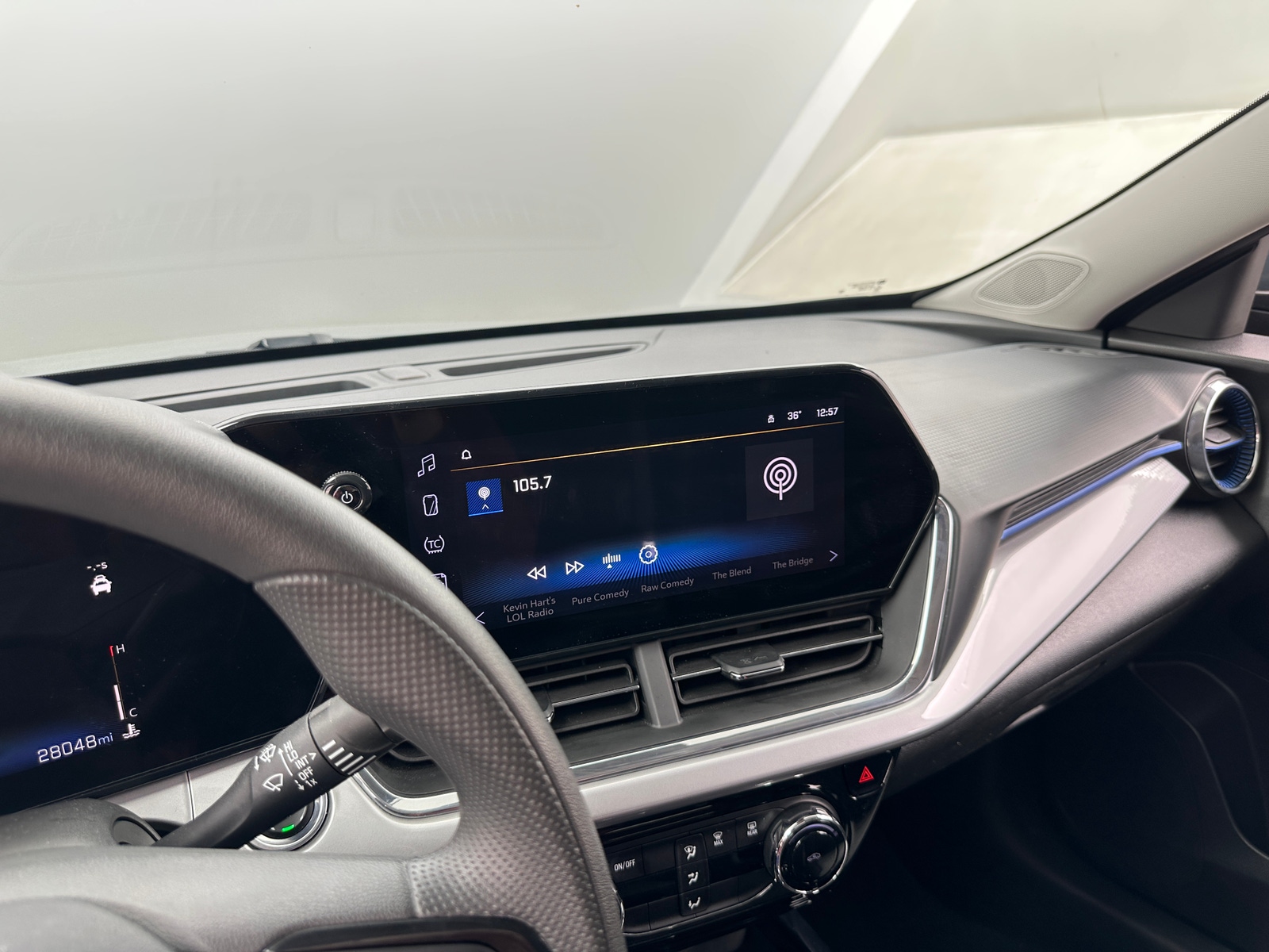 Thumbnail: 2025 Chevrolet Trax - 4