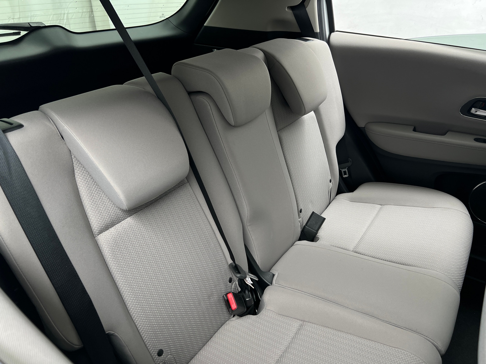 Thumbnail: 2017 Honda HR-V - 6