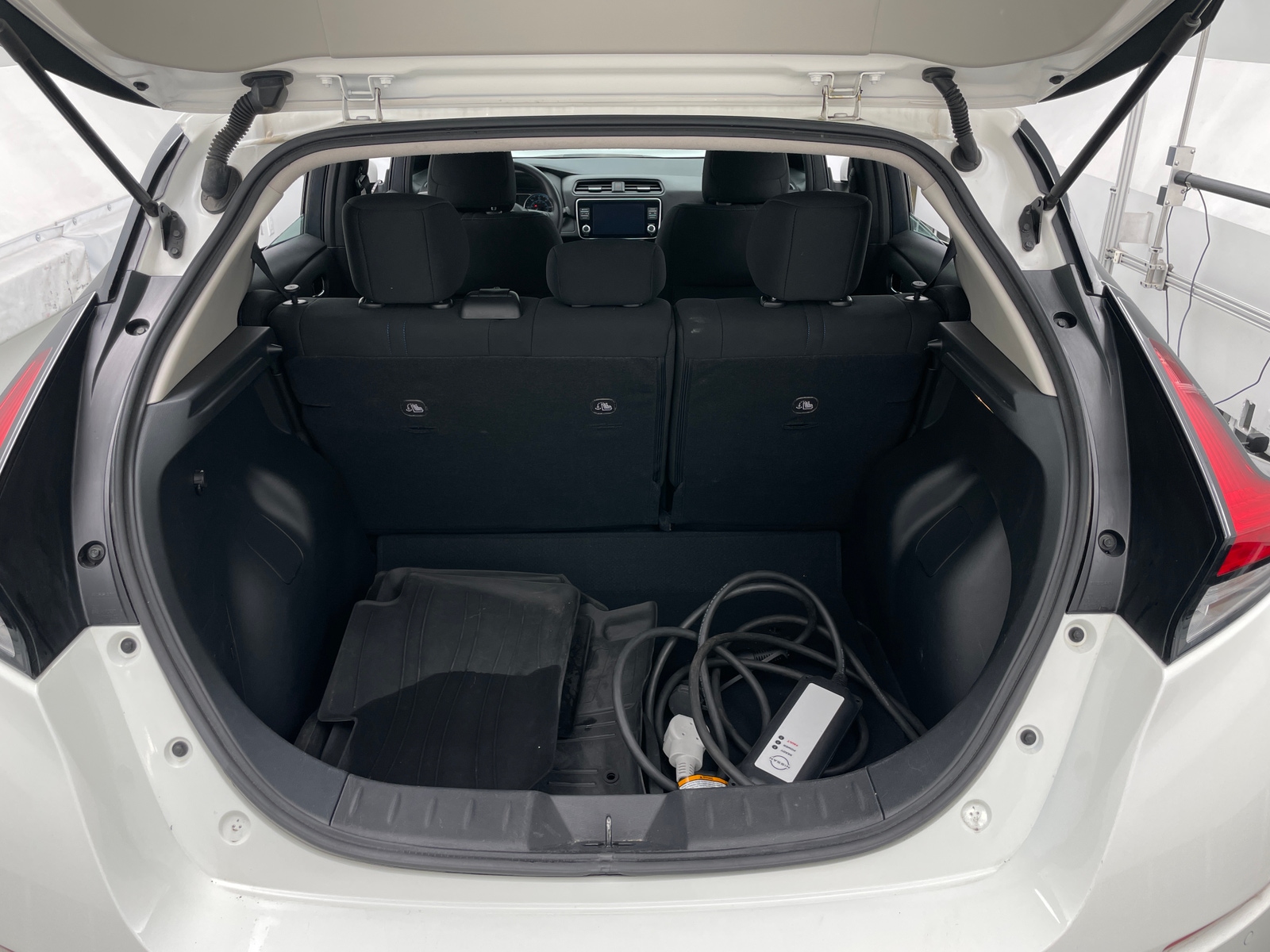 Thumbnail: 2025 Nissan Leaf - 7