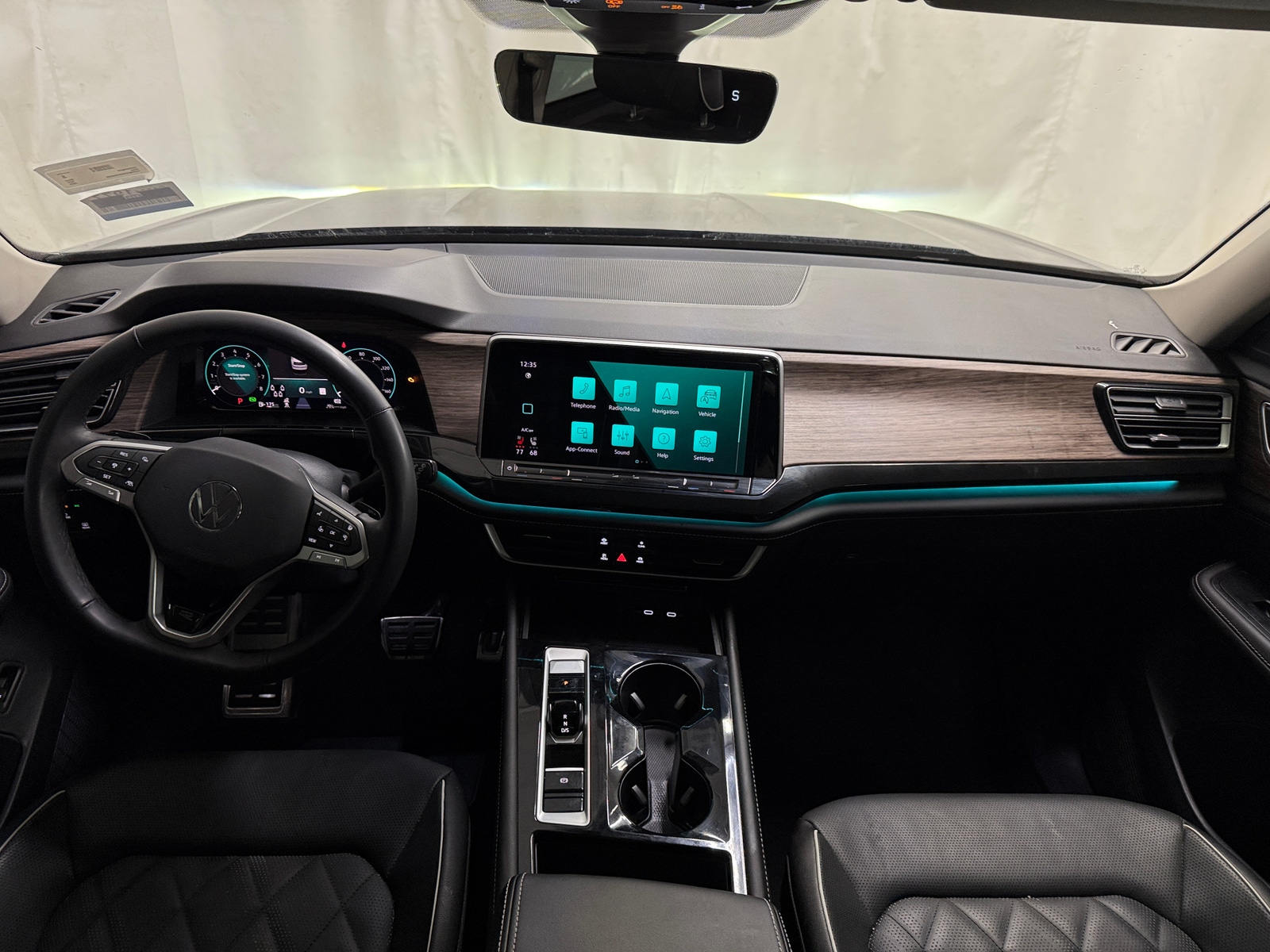 Thumbnail: 2025 Volkswagen Atlas - 2