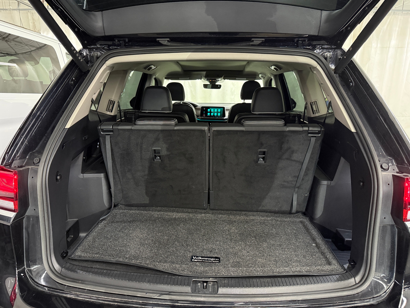 Thumbnail: 2025 Volkswagen Atlas - 6