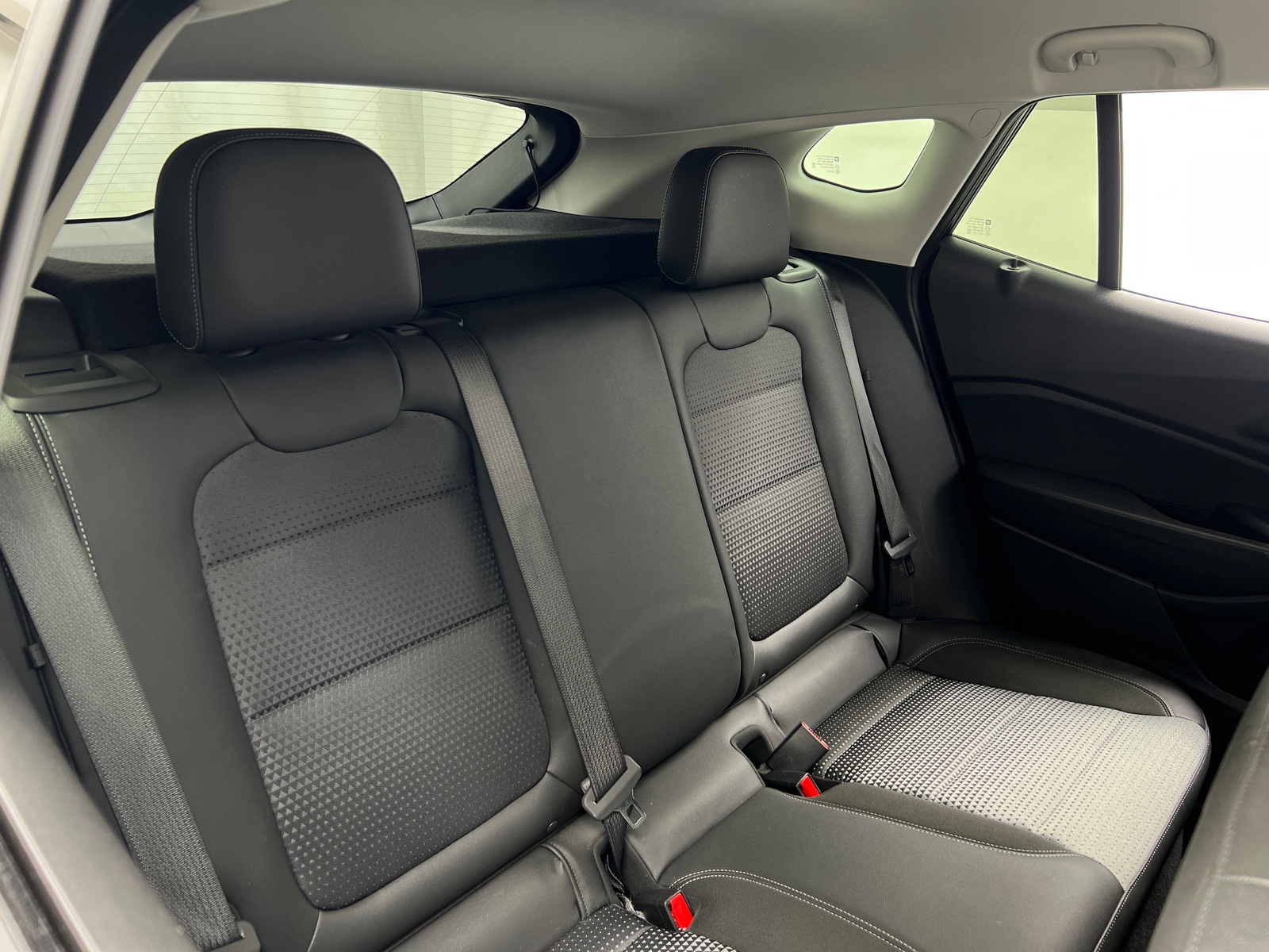 Thumbnail: 2025 Chevrolet Trax - 6