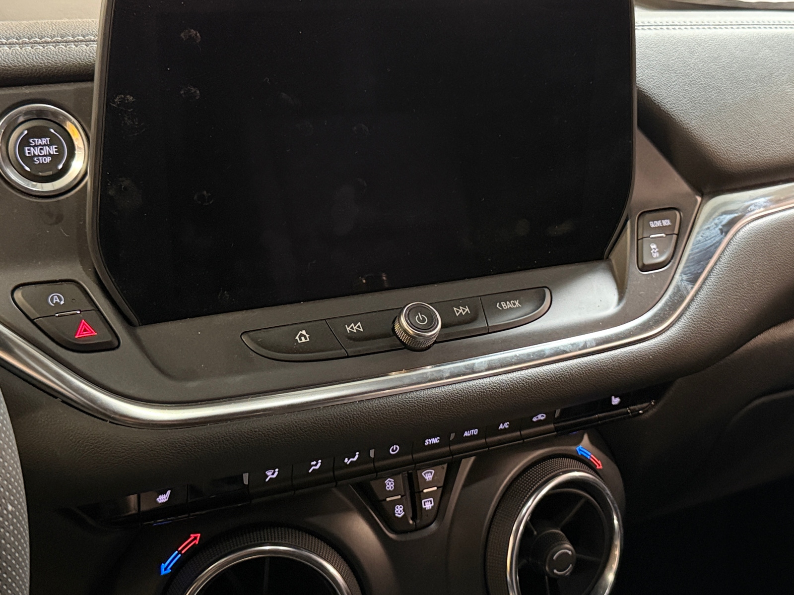 Thumbnail: 2025 Chevrolet Blazer - 4